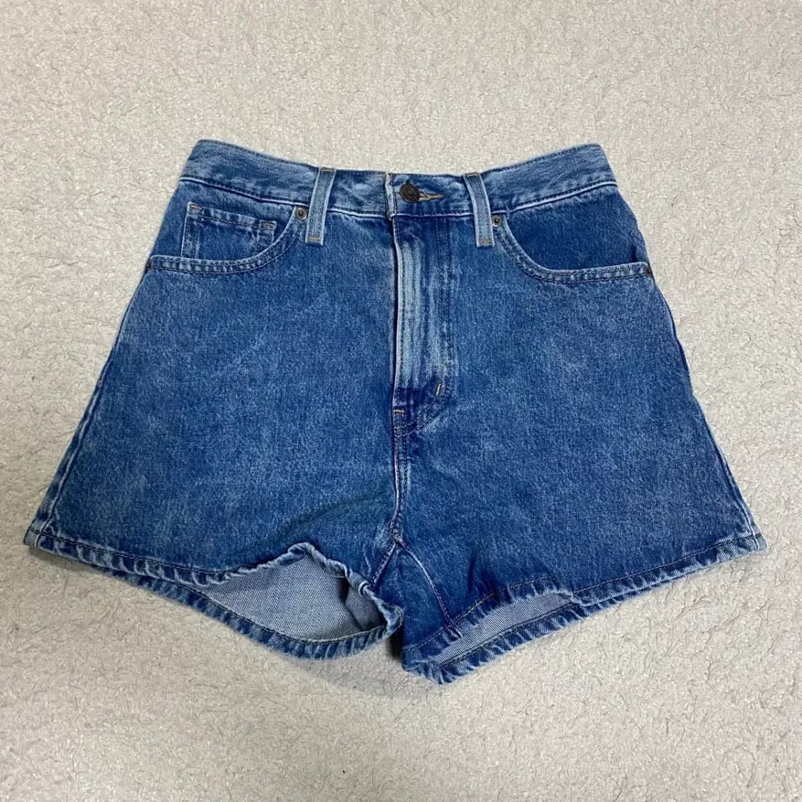 리바이스 숏팬츠 반바지 여성 26인치 상품이미지1