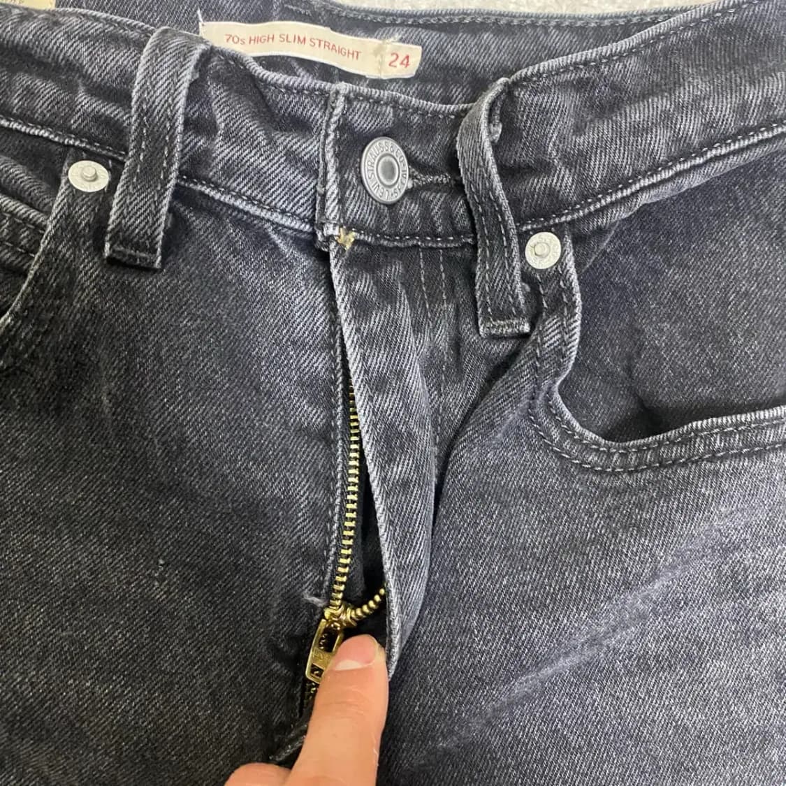 리바이스 흑청 데님 팬츠 여성 24인치 상품이미지2