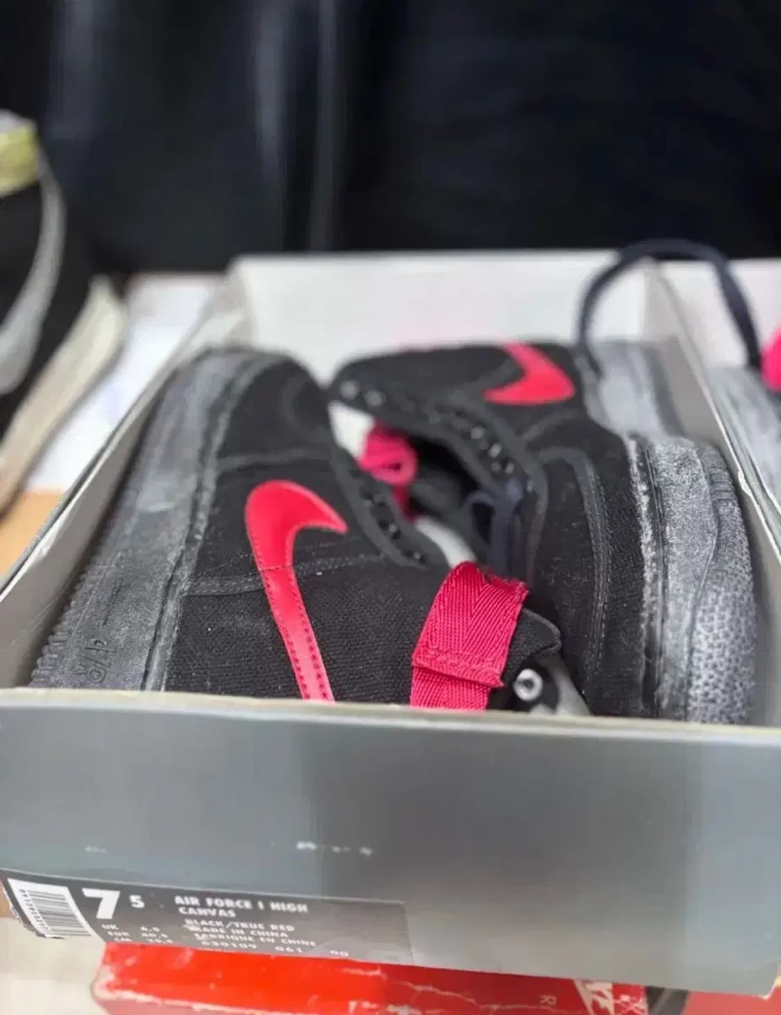 Nike 에어 포스 하이 cvs 94' 검빨 새제품 상품이미지4