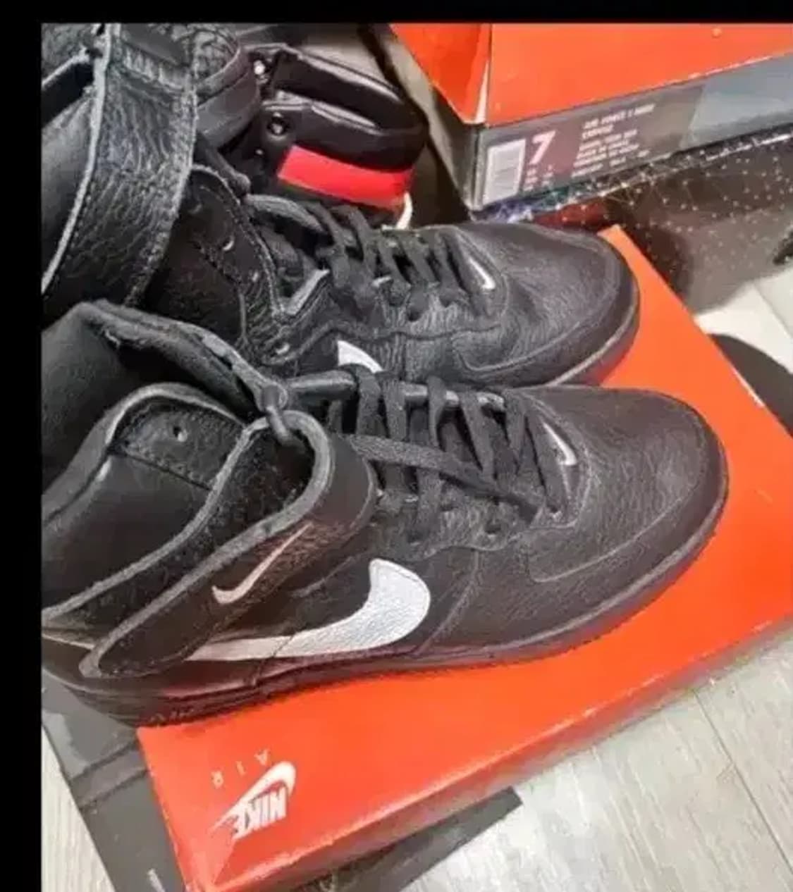 나이키 에어 포스 1 하이 NYC 상품이미지6