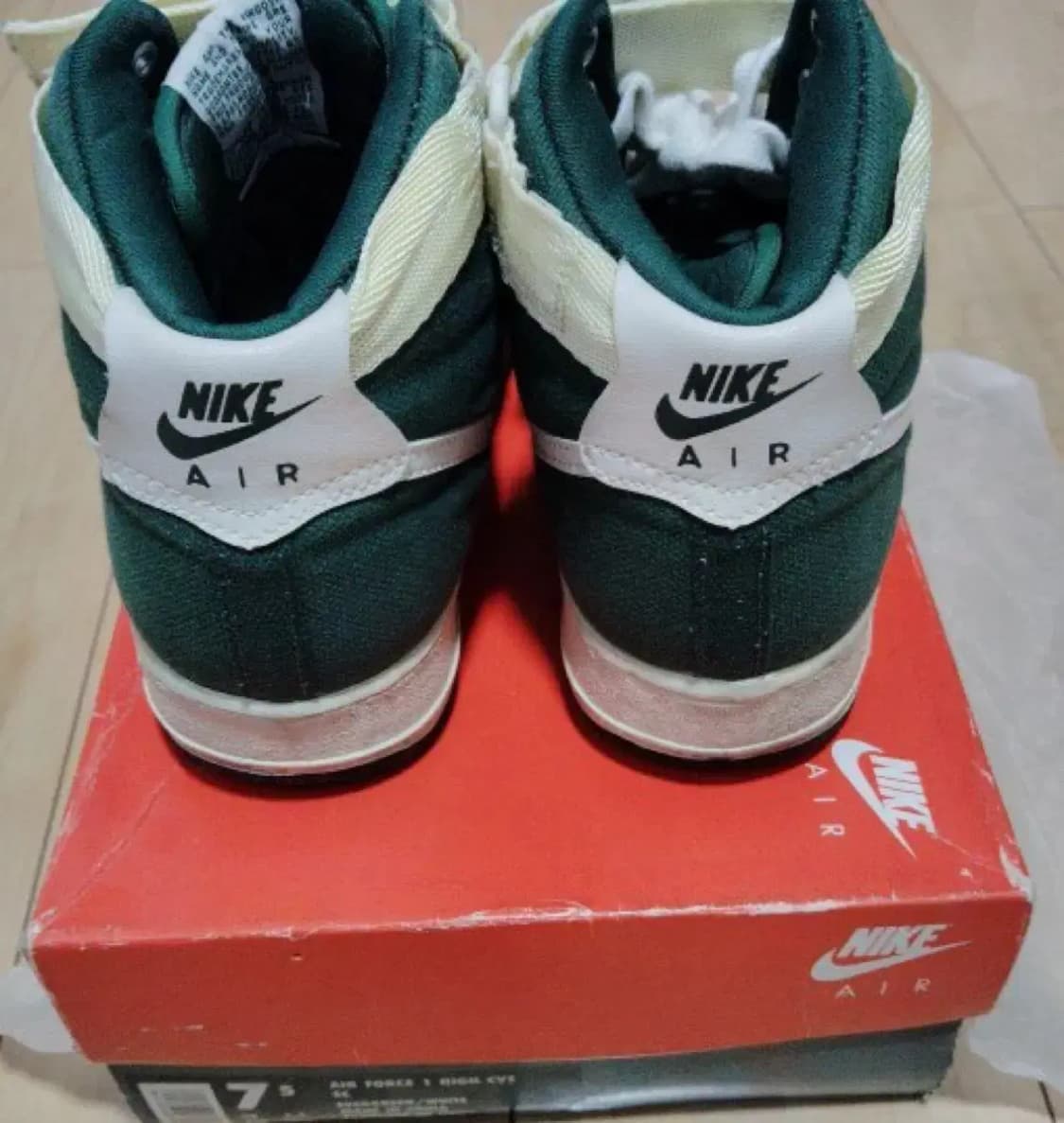 나이키 에어포스1cvs 녹흰 팝니다 상품이미지9