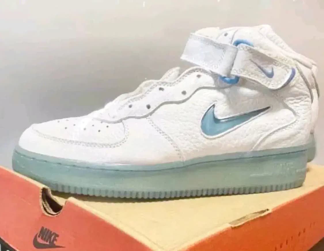 나이키 에어포스1 하늘완창 신품 상품이미지2