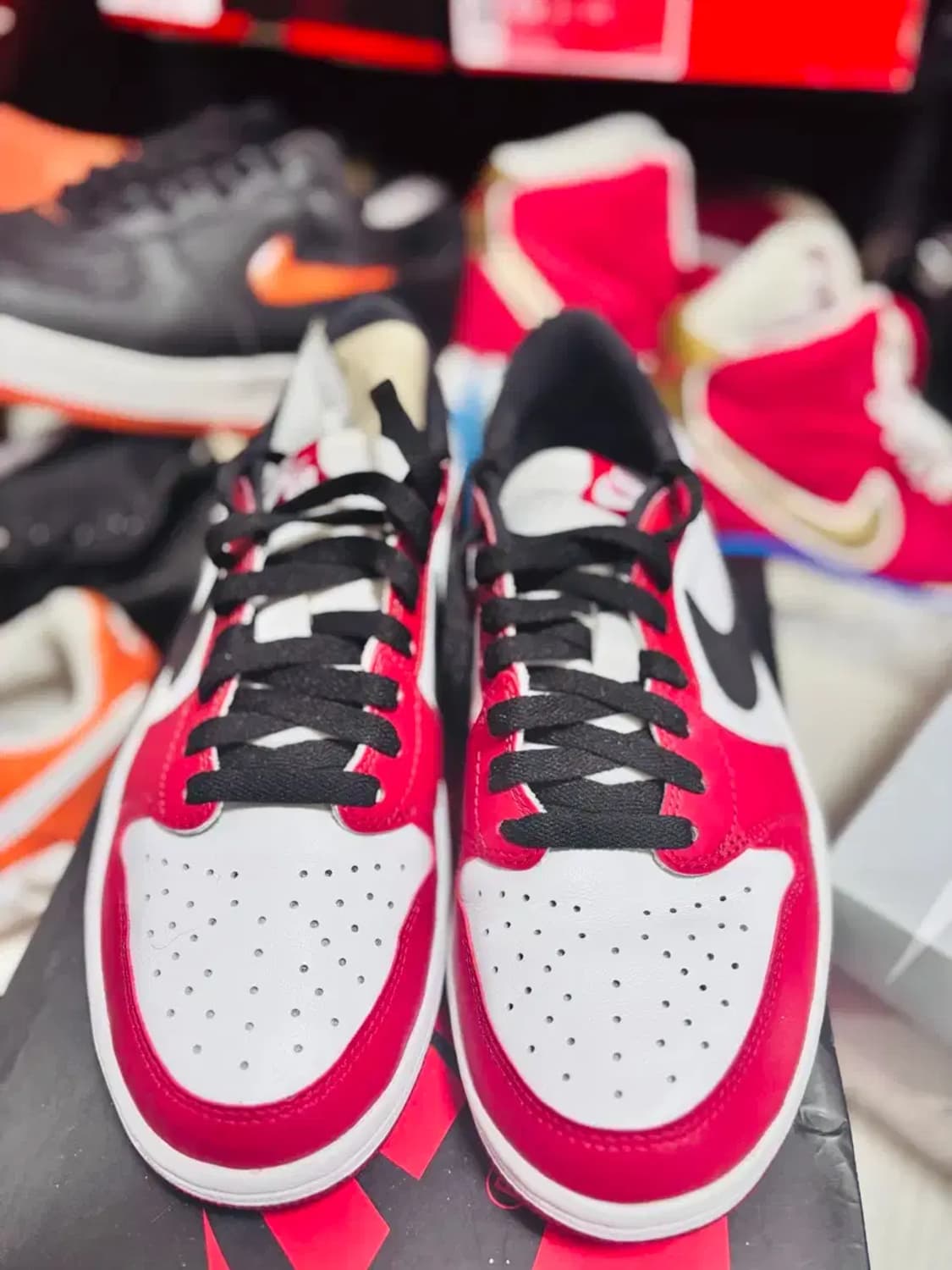 나이키 에어 조던 1 시카고 로우 상품이미지1