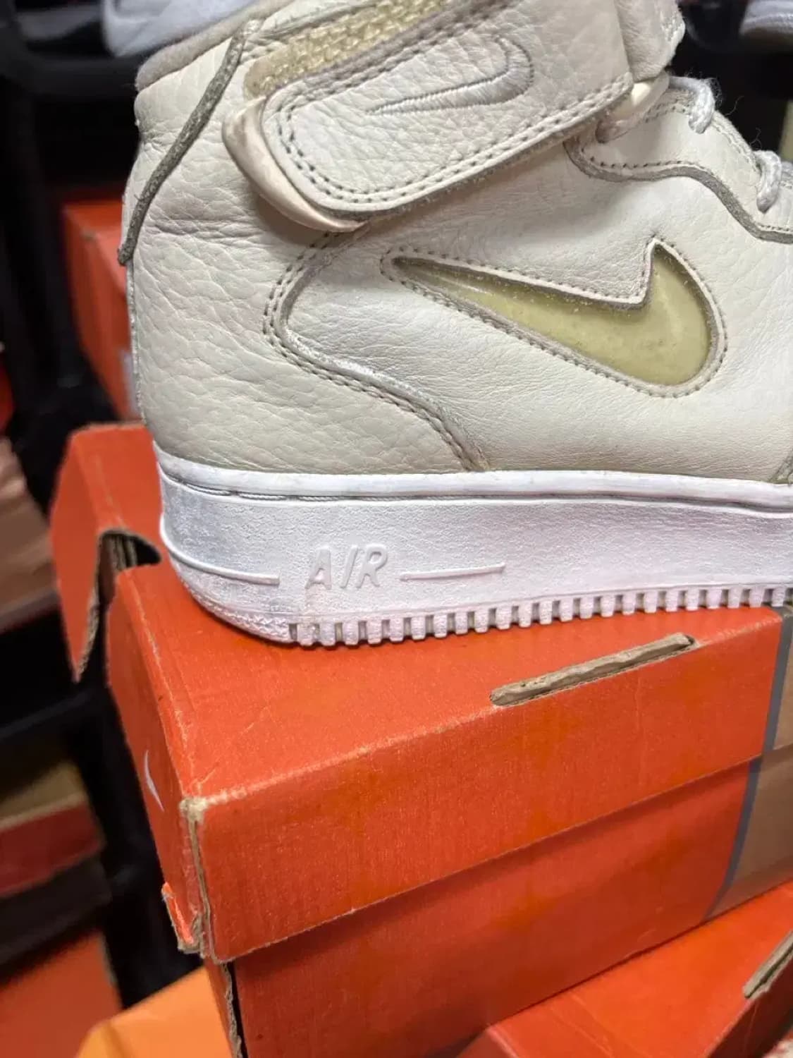 98 NIKE Air Force 1 Mid  크림포스 상품이미지6