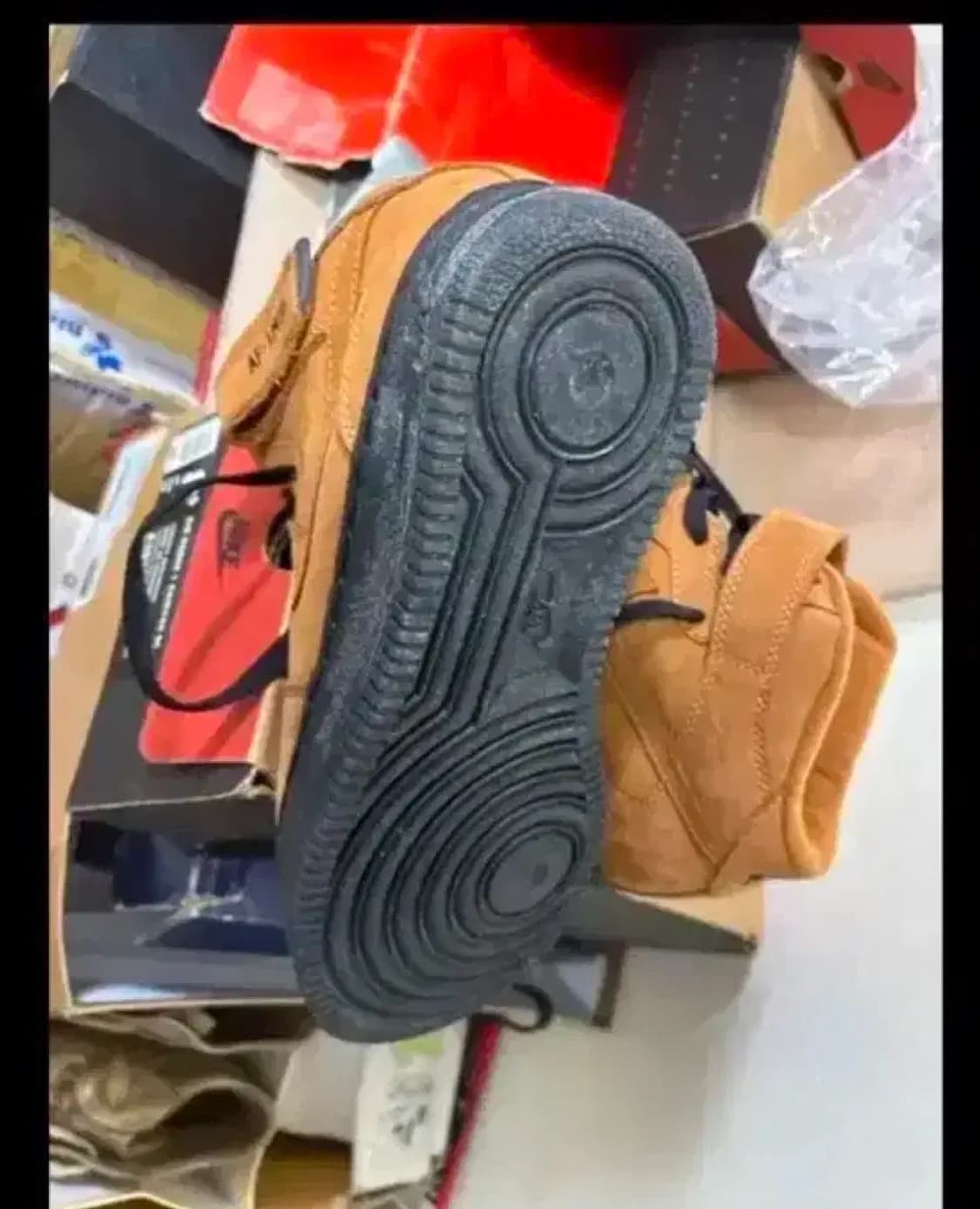 94 NIKE 에어 포스 1 미드 sc 된검창 상품이미지2