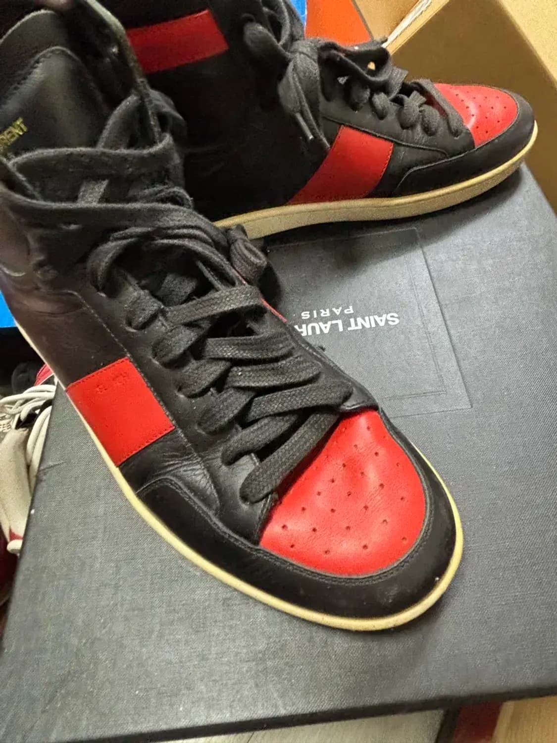 생로랑 2015브레드 41사이즈 상품이미지1