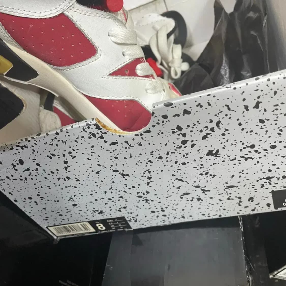 나이키 에어 조던 6 카마인 레트로 상품이미지4