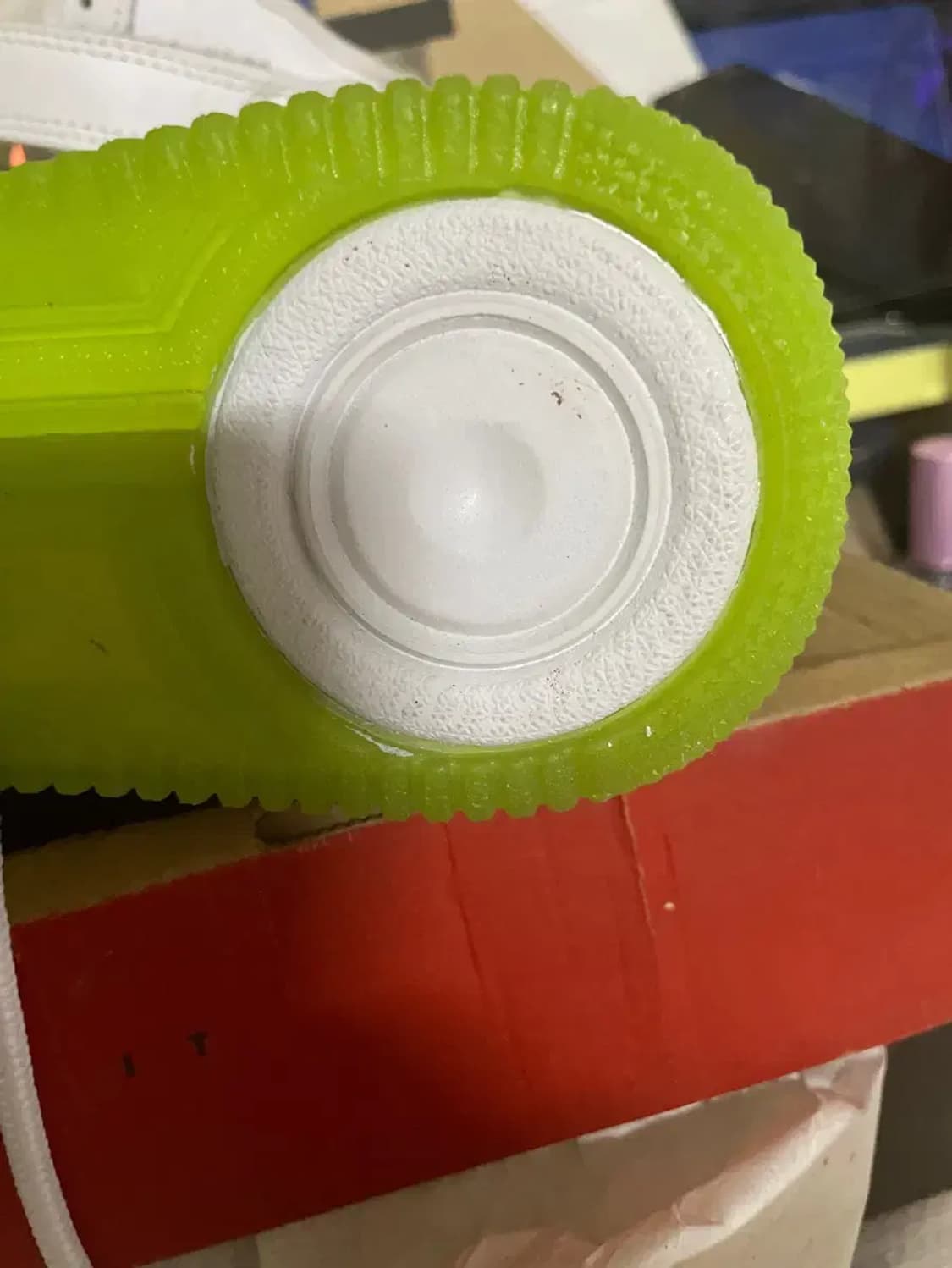 나이키 에어포스1  미드 cl 연두 뽈록이 신품 상품이미지5