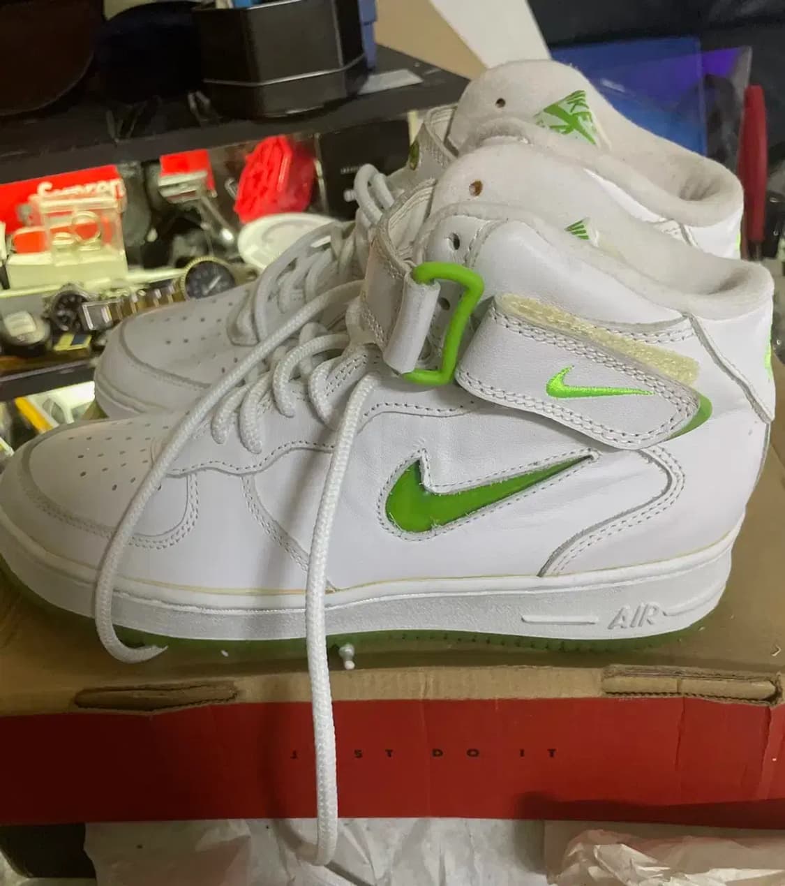 나이키 에어포스1  미드 cl 연두 뽈록이 신품 상품이미지6
