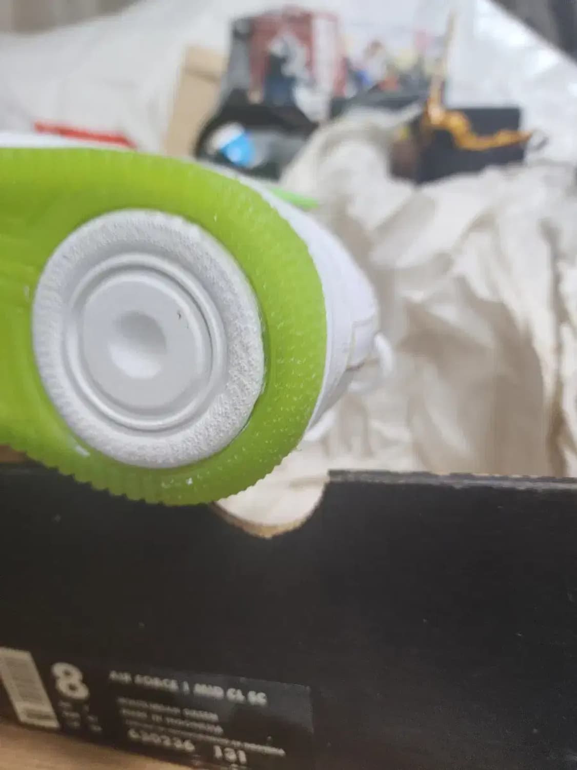 나이키 에어포스1  미드 cl 연두 뽈록이 신품 상품이미지9