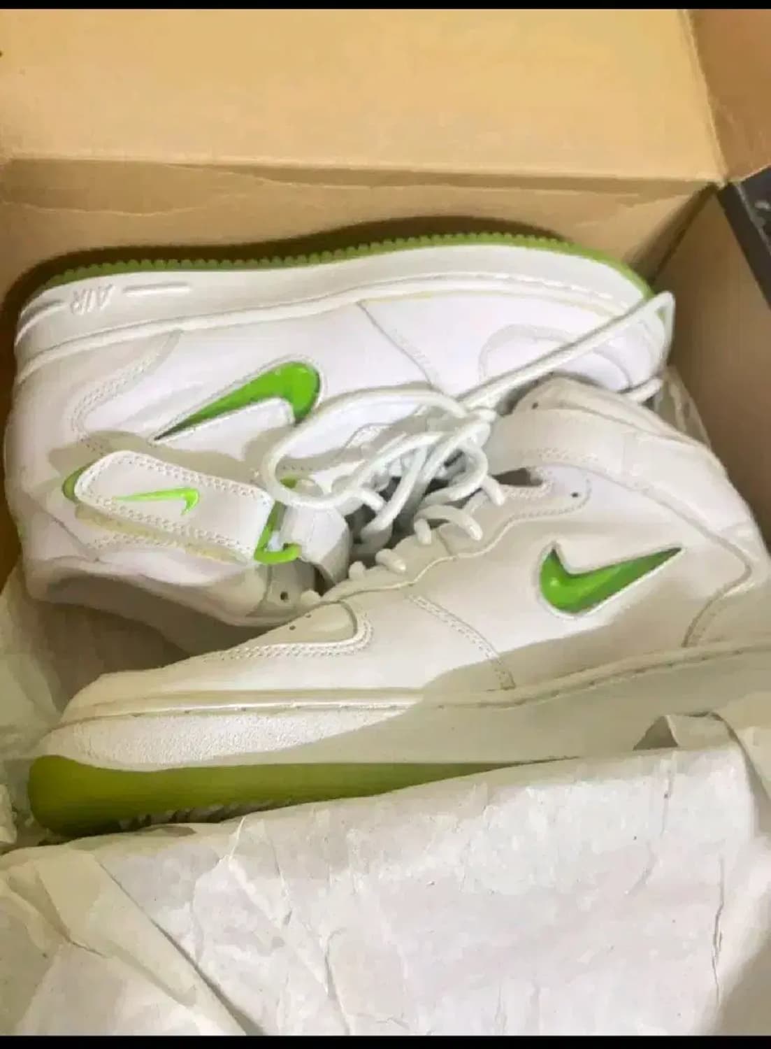 나이키 에어포스1 연두뽈록이 신품 상품이미지7