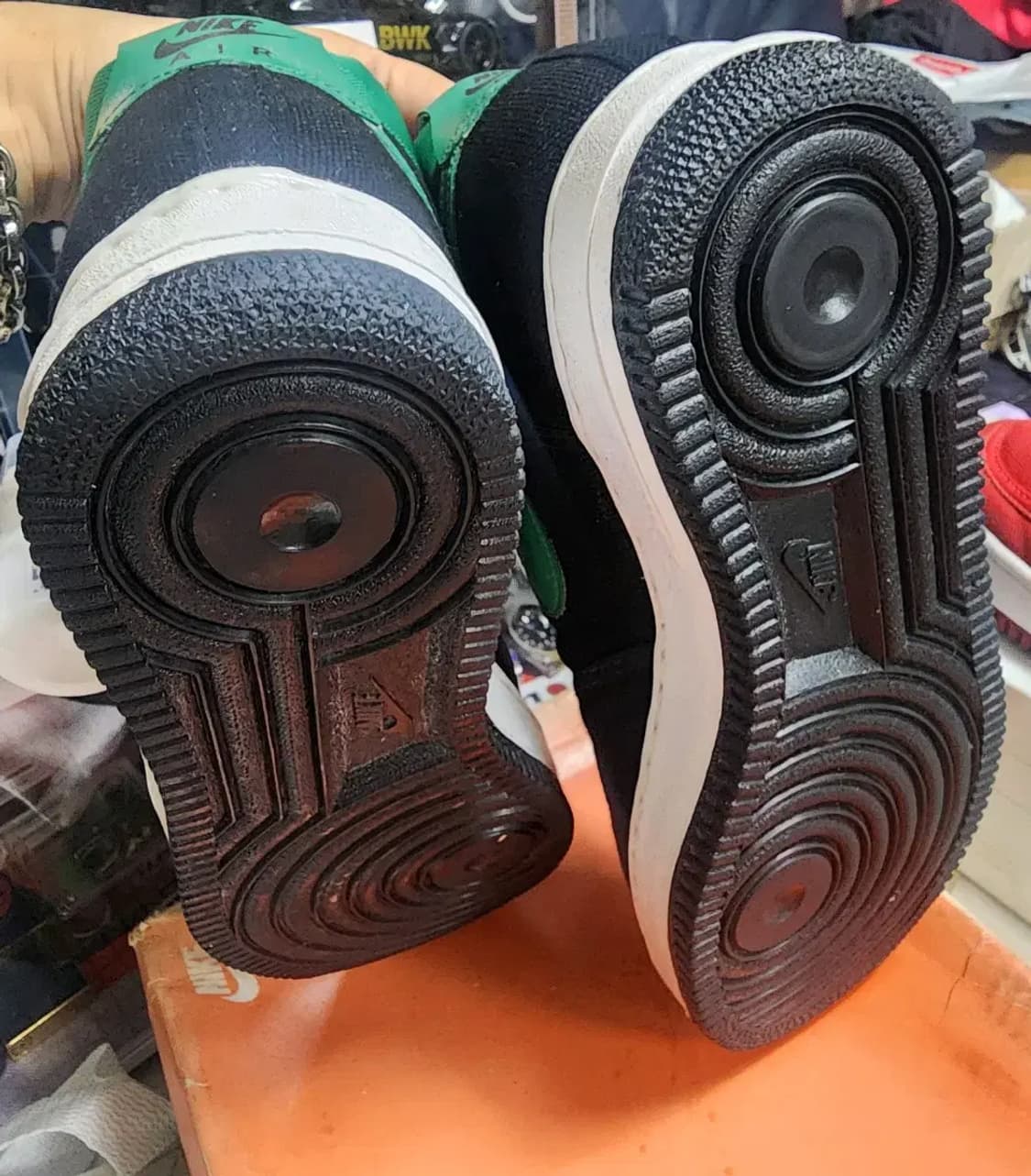 나이키 에어포스1 하이 cvs 검/초 신품 상품이미지9