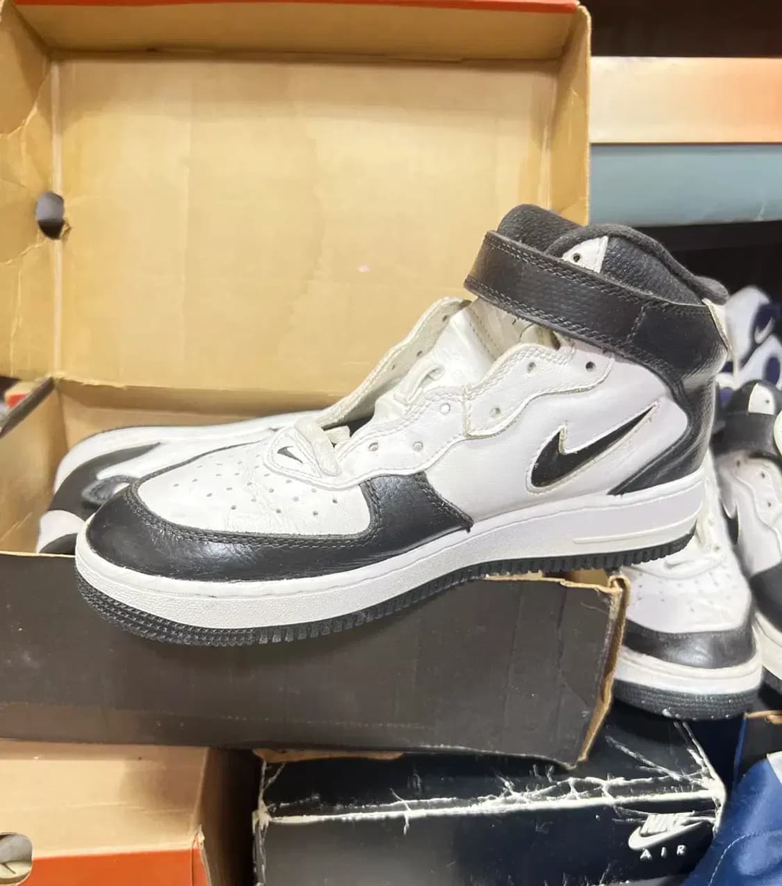 나이키 에어포스1 달마시안 265 박스 상품이미지3