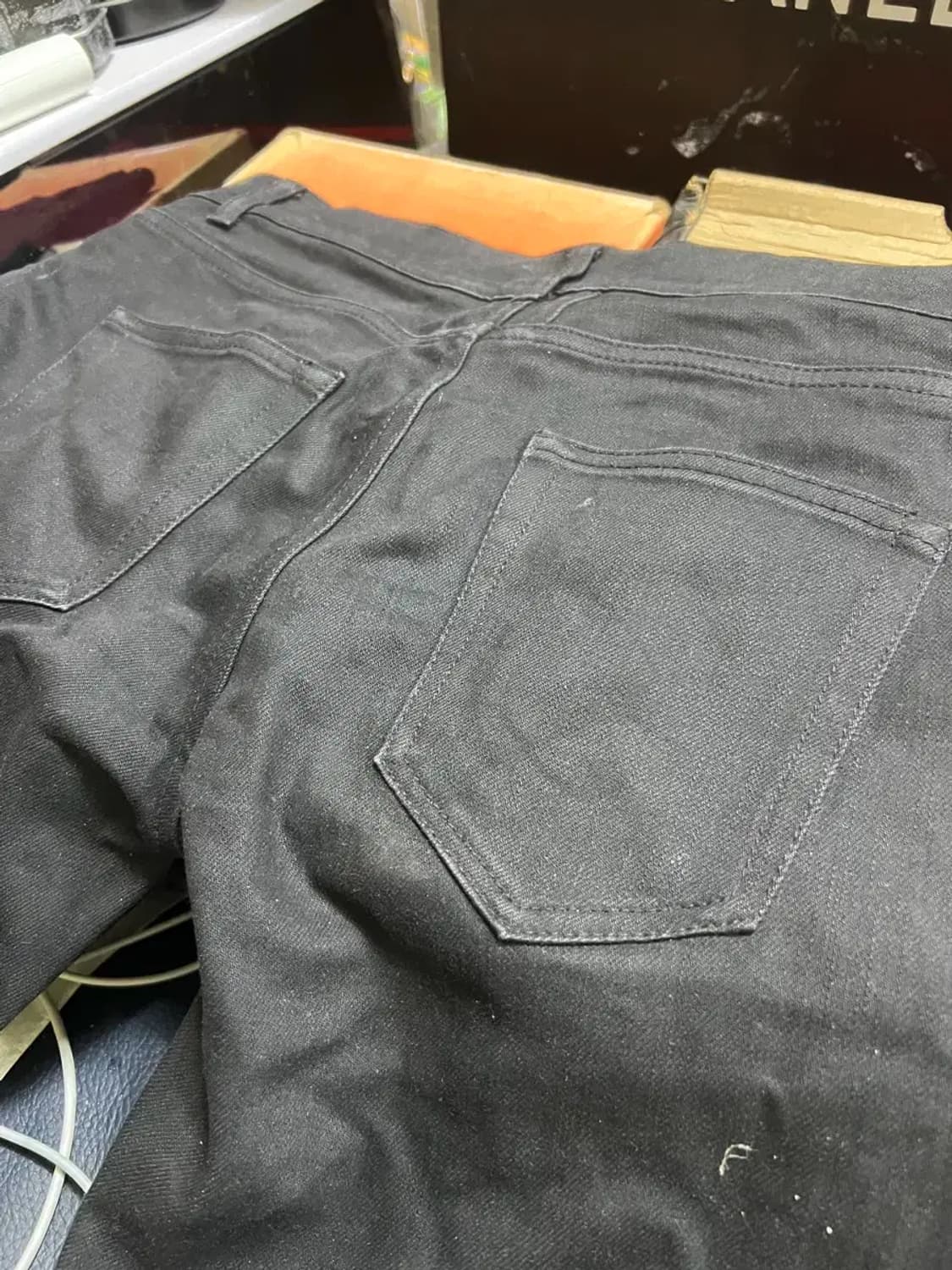 생로랑 블랙데님 지퍼진 상품이미지6