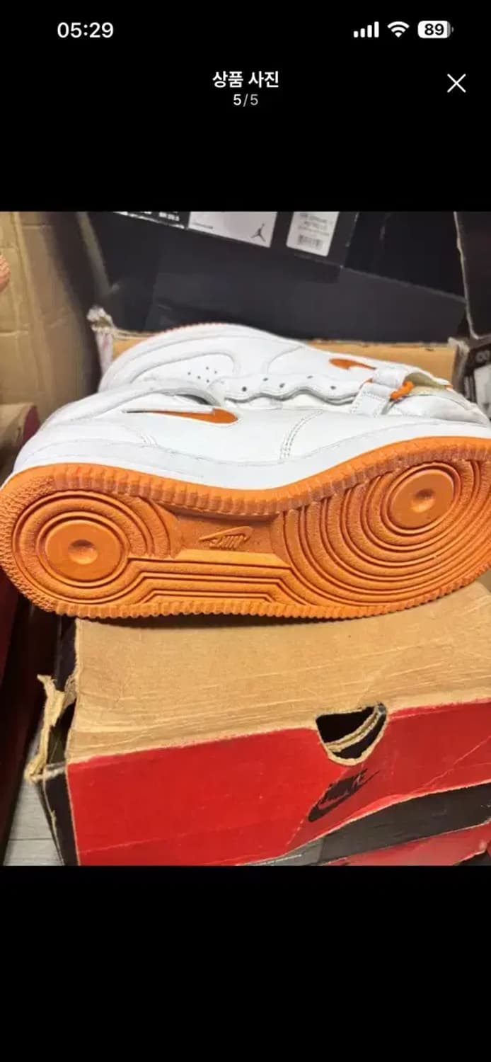 나이키 에어포스1 흰/주 뽈록이 265 신품 상품이미지9