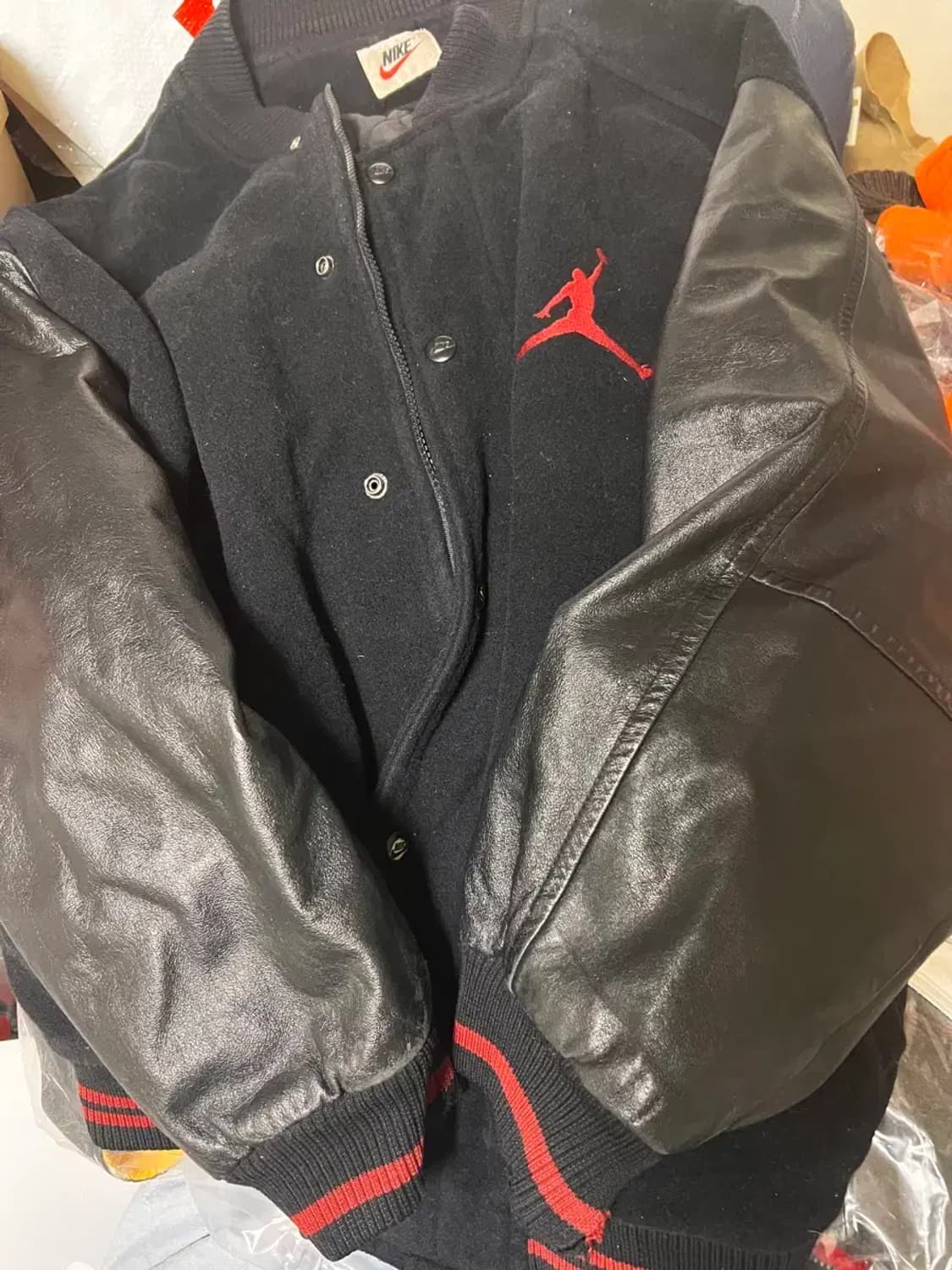 삼나스포츠  나이키 조던 점프맨 가죽 바시티 xxl 상품이미지2