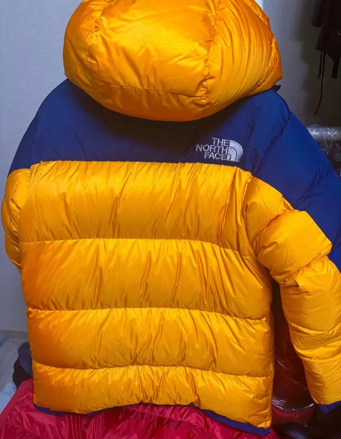 노스페이스 발토로 패딩 미품 상품이미지4