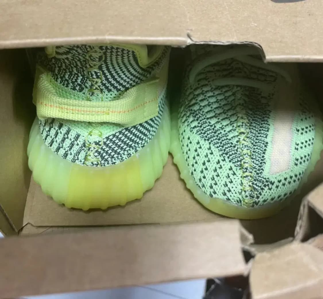 [260] 이지부스트 350 이즈릴 새제품팝니다 상품이미지5