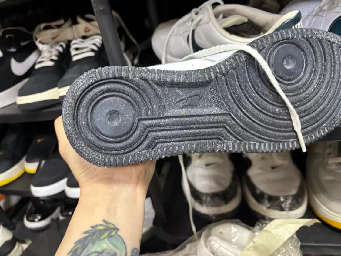 나이키 에어포스1 로우 남뱀피 상품이미지2