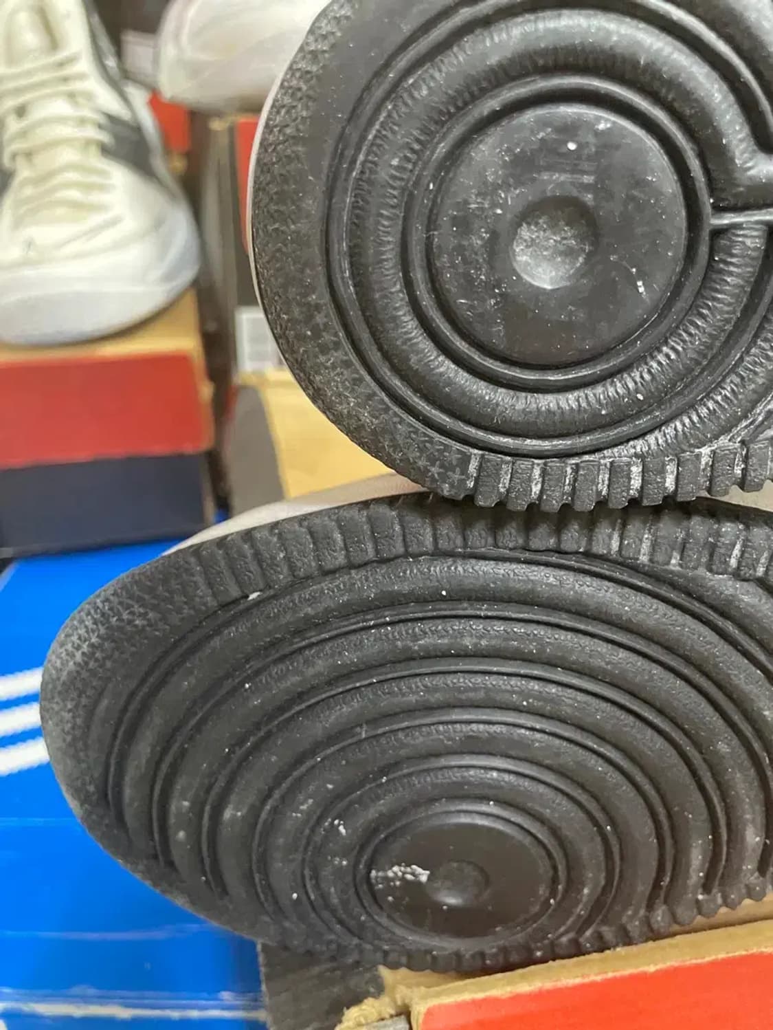 나이키 에어 포스 1 달마시안 265 팝니다 상품이미지2