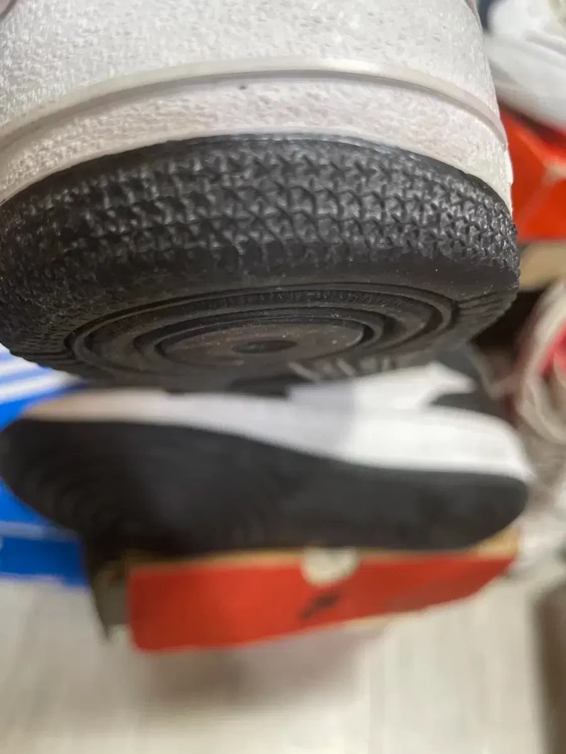 나이키 에어 포스 1 달마시안 265 팝니다 상품이미지4