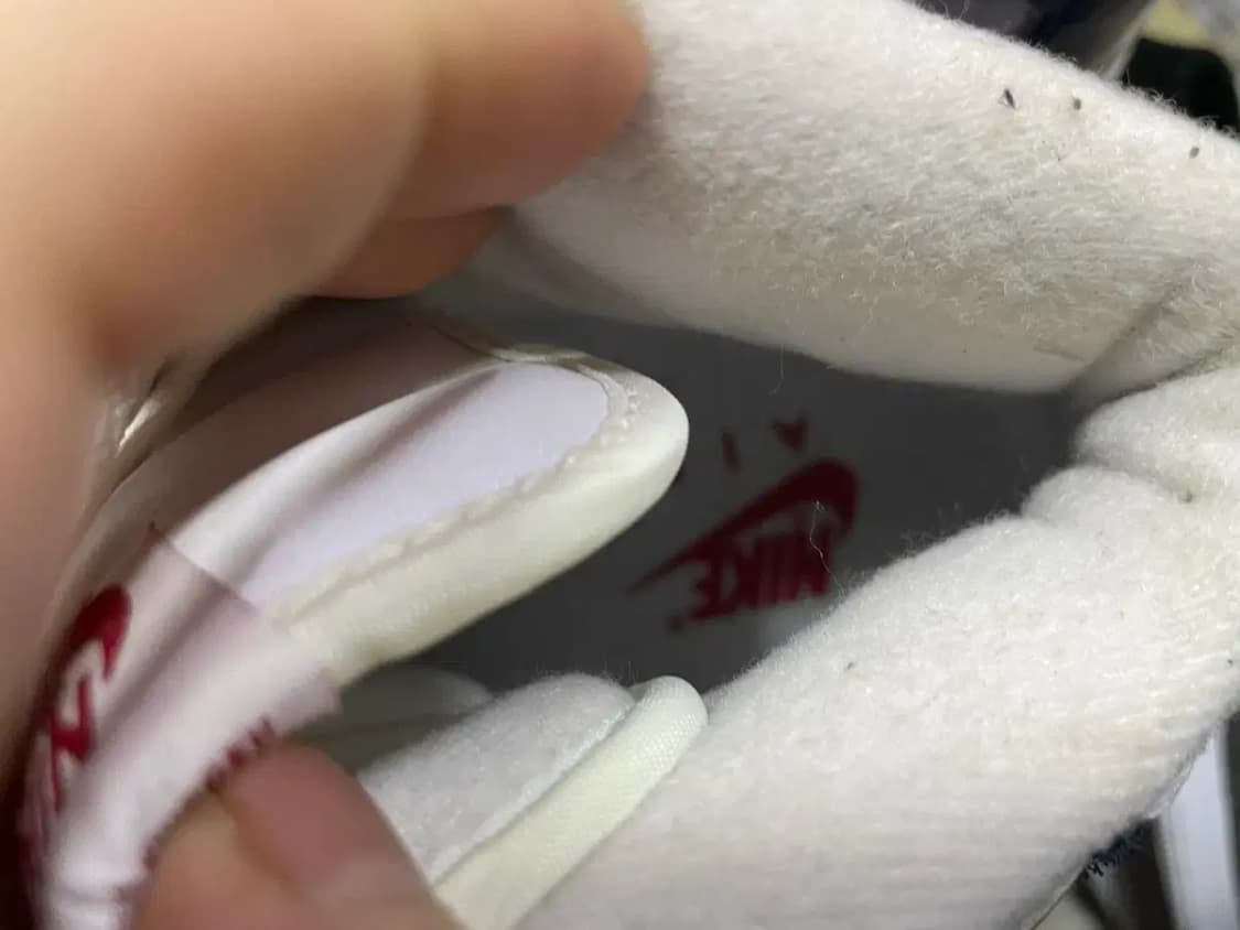 나이키 에어포스 1 cl 인디1 260새제품 팝니다 상품이미지2