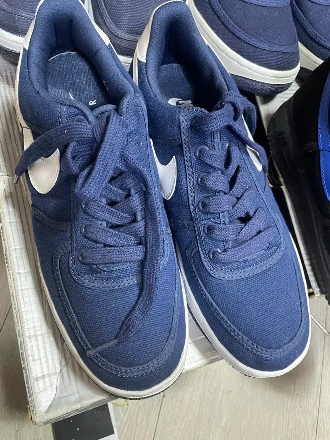 나이키 에어 포스 1 cvs 상품이미지2