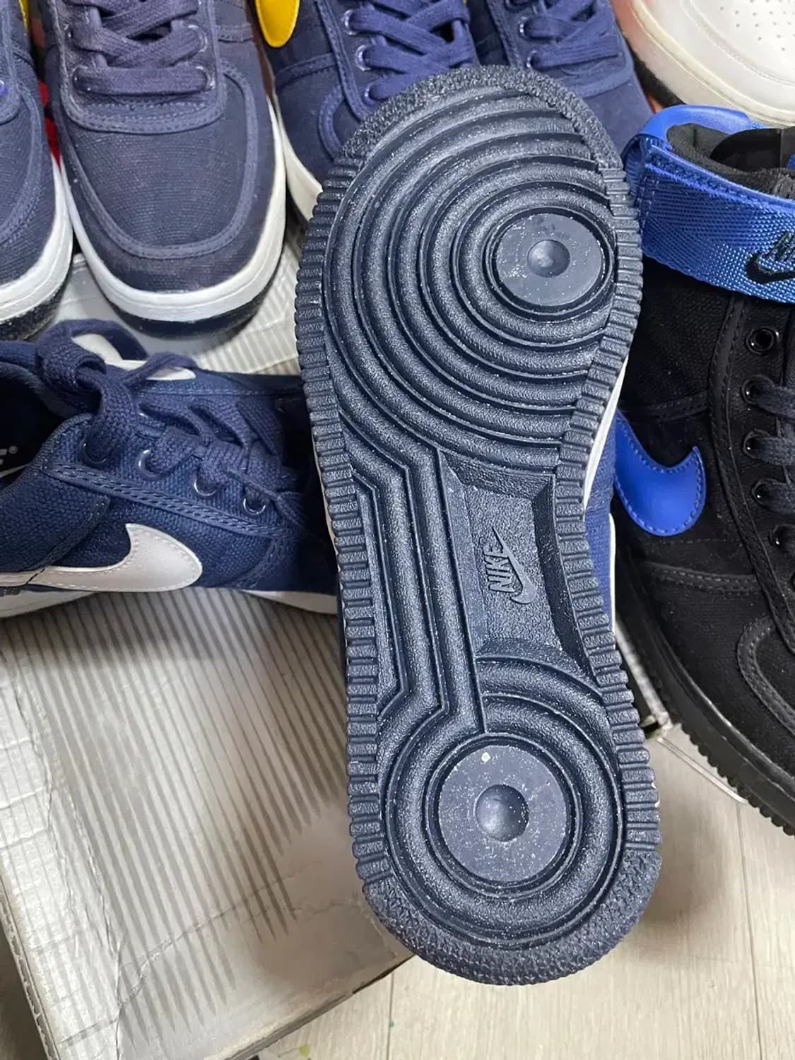 나이키 에어 포스 1 cvs 상품이미지5