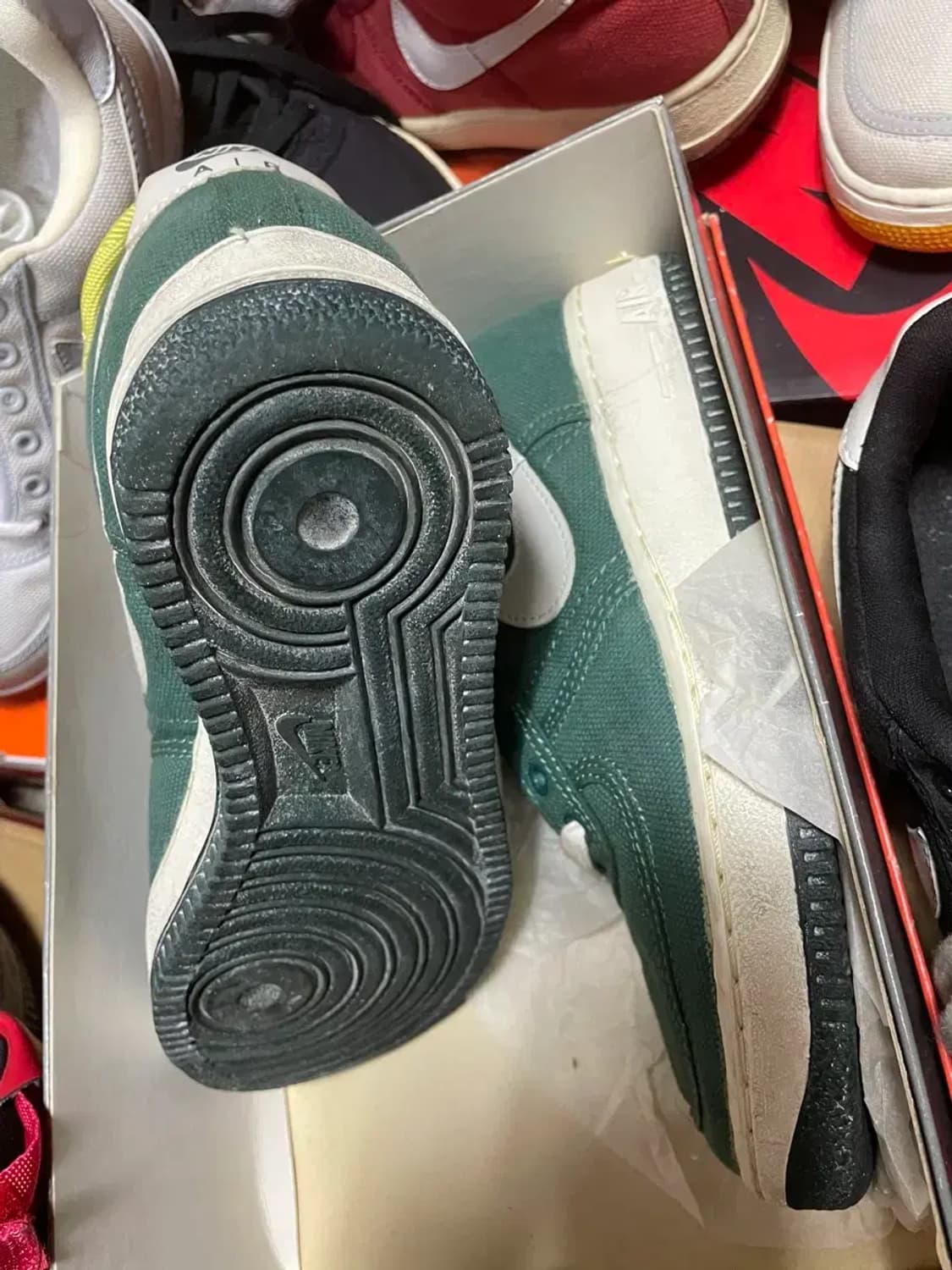 나이키 에어포스1cvs 녹흰 팝니다 상품이미지6