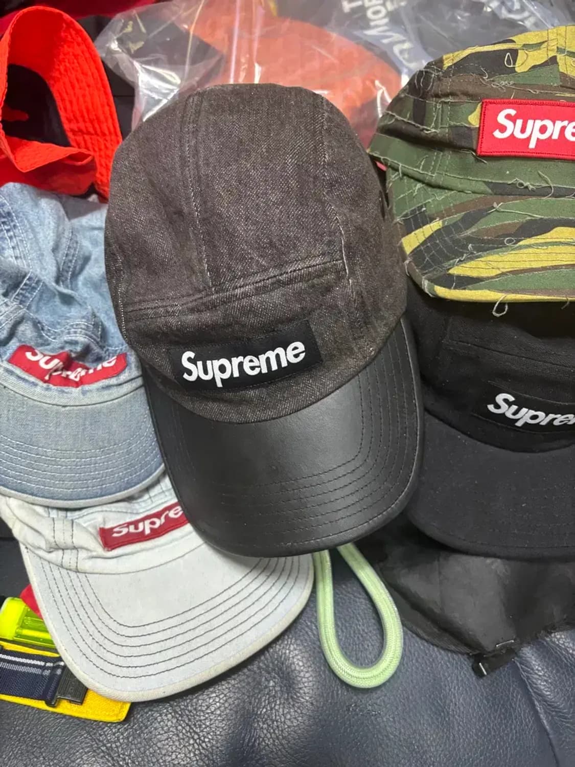 슈프림 데님 블랙 2중창 캠프캡 상품이미지1