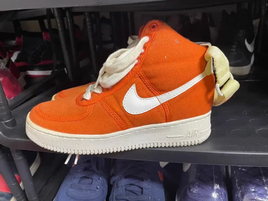 나이키 95년 에어 포스1 하이 cvs 주흰 상품이미지1