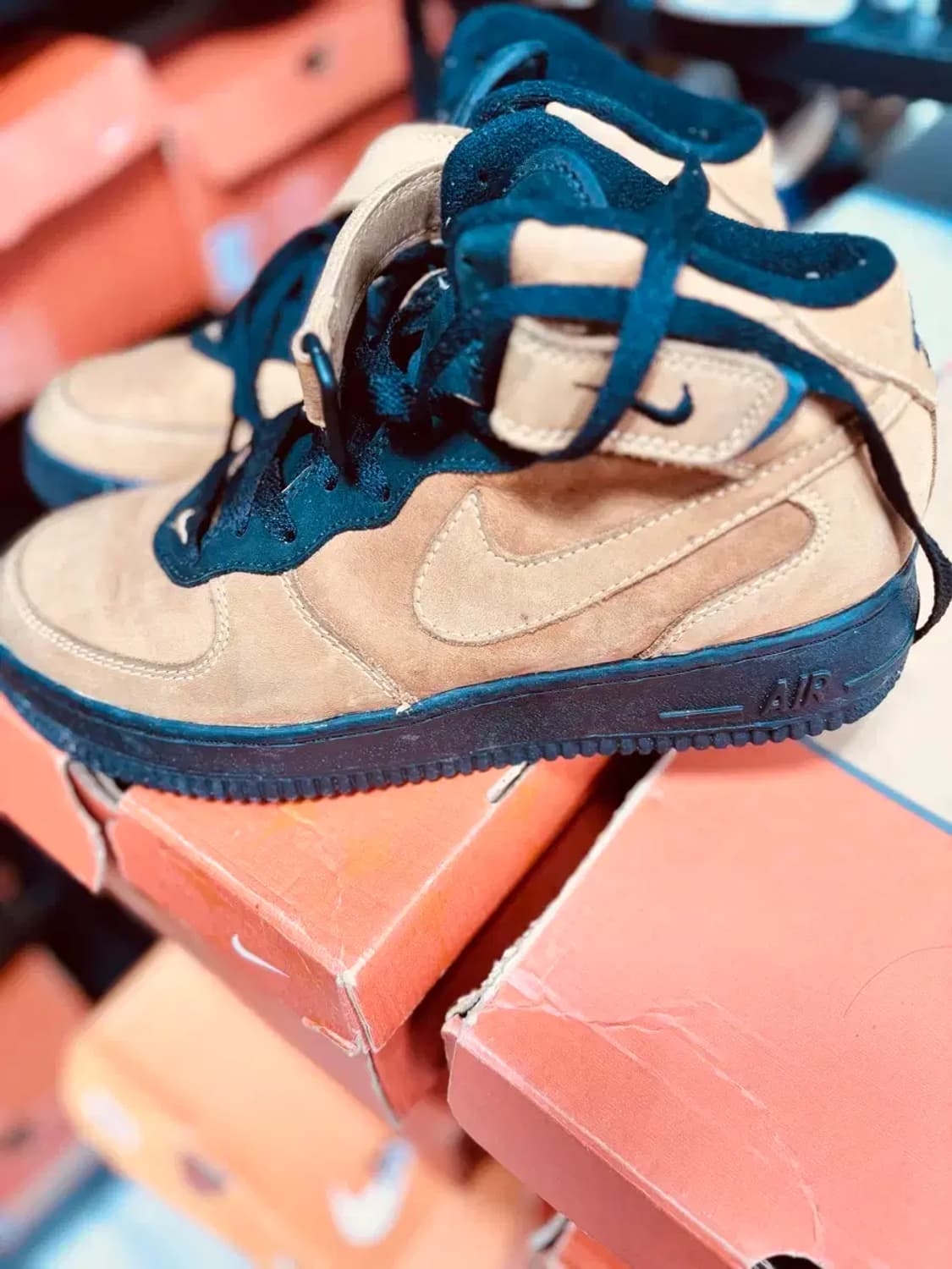 95 나이키 에어 포스1 된검창 265 중고 상품이미지1