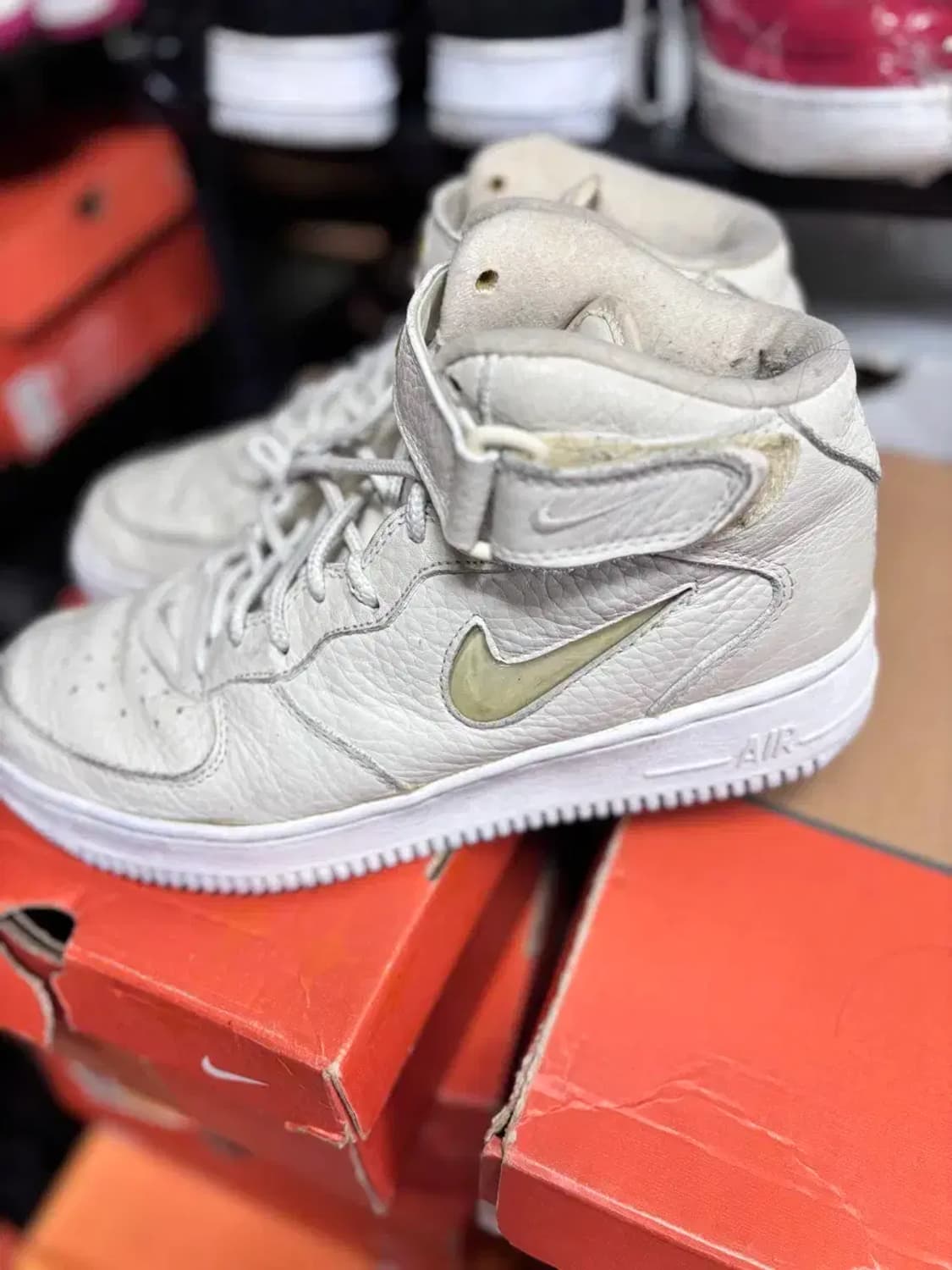 98 NIKE Air Force 1 Mid  크림포스 상품이미지8