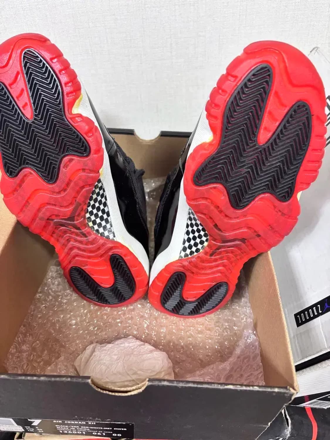 나이키 에어 조던11 원판 신품 상품이미지2