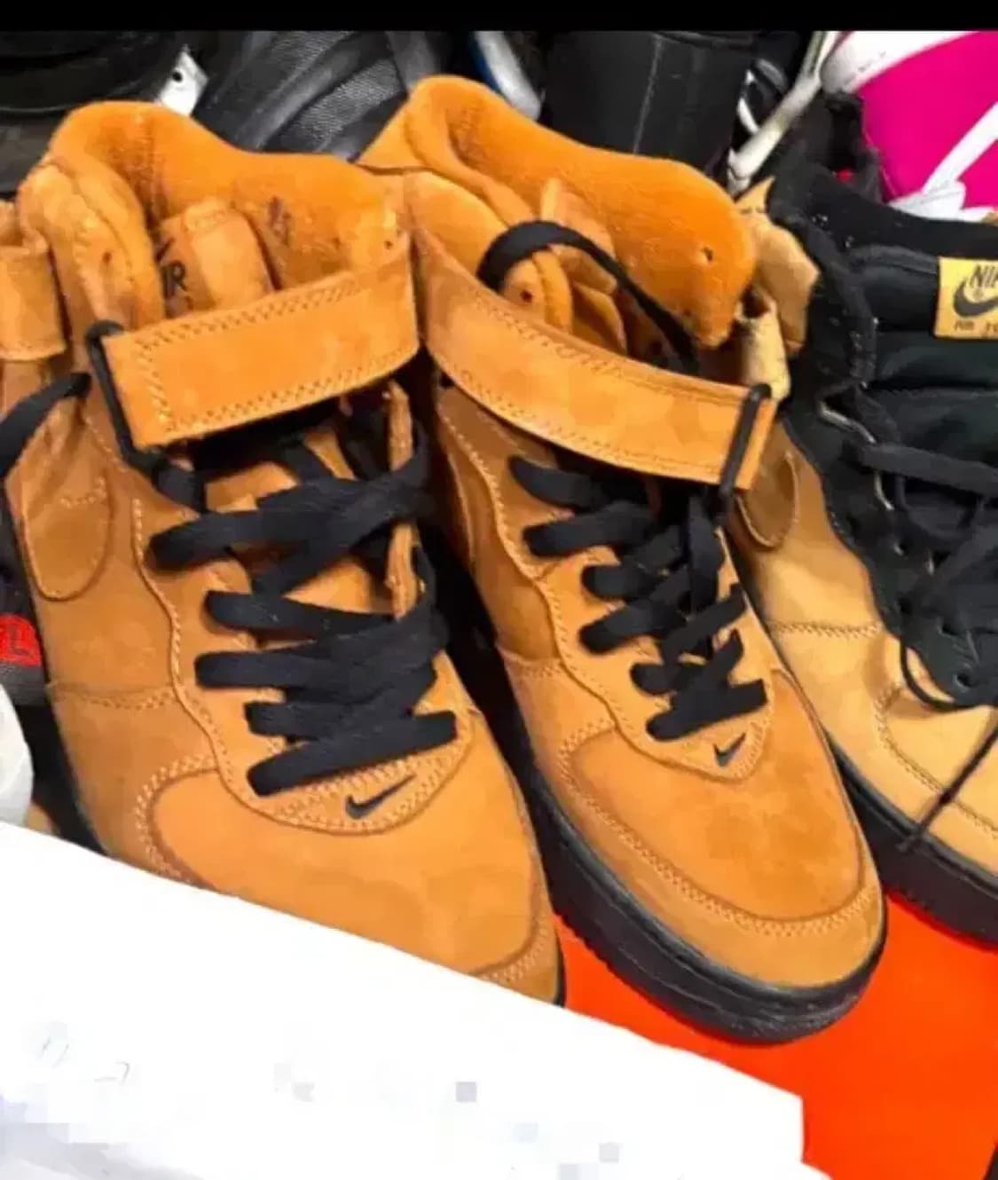 94 NIKE 에어 포스 1 미드 sc 된검창 상품이미지1