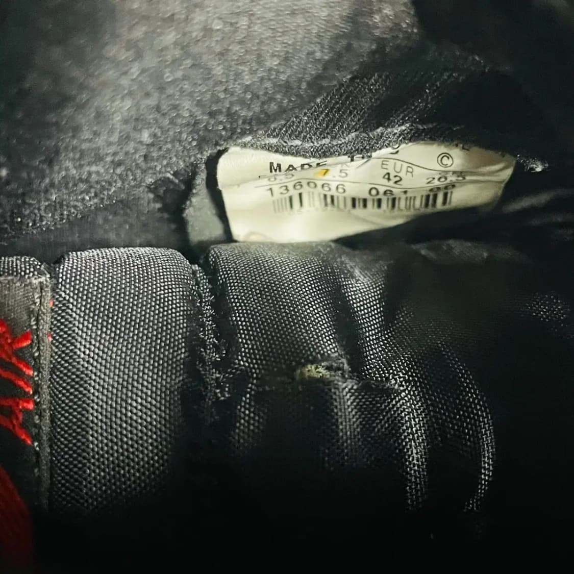 나이키 에어 조던 1  브레드 2001 상품이미지5