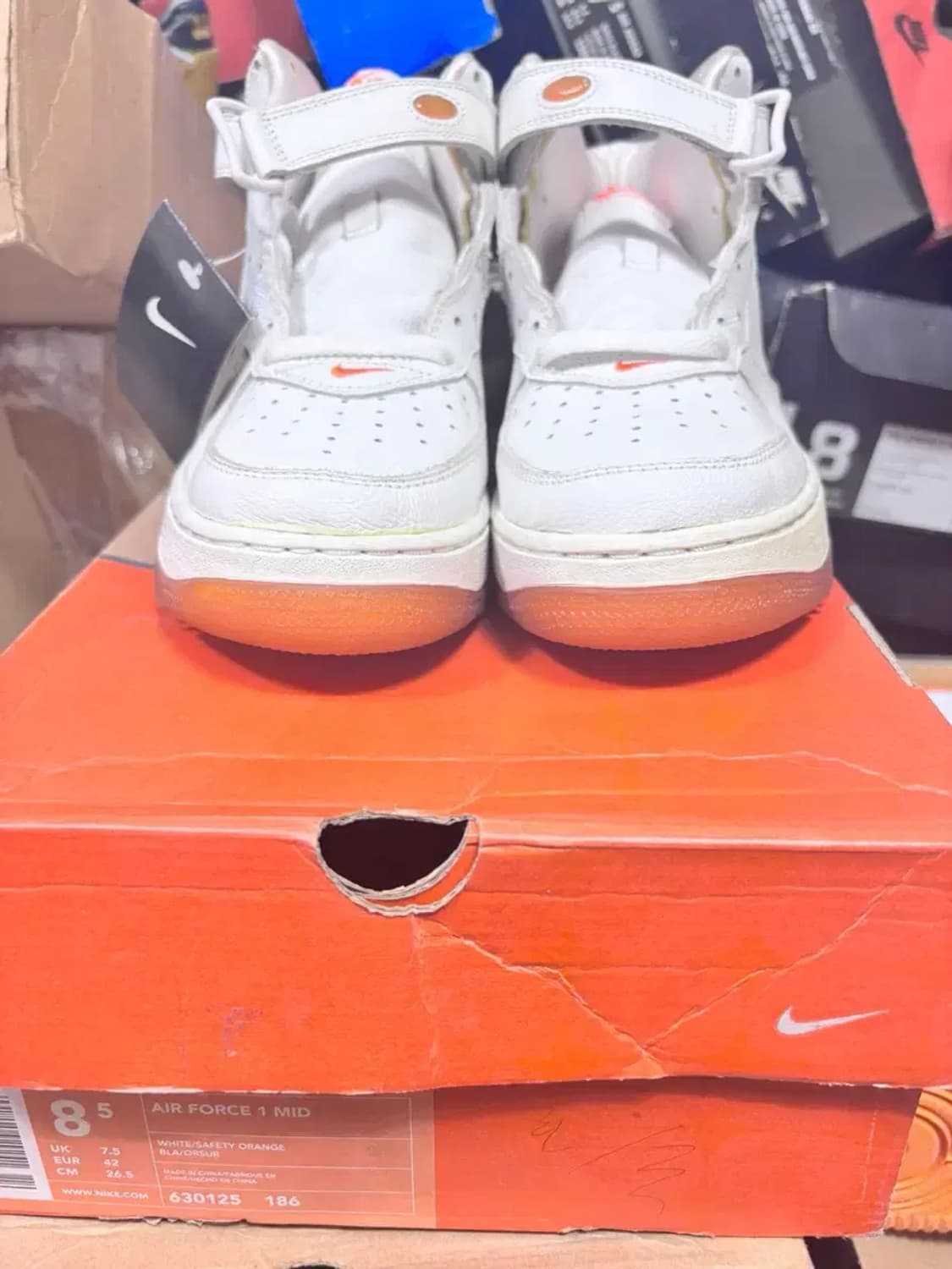 나이키 에어 포스 1 미드 오렌지뽈록이 직거래 가능 상품이미지4
