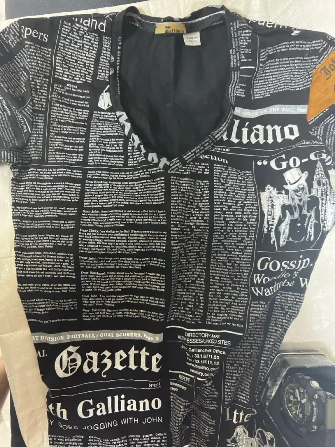 존 갈리아노 신문 프린팅 티셔츠 상품이미지1