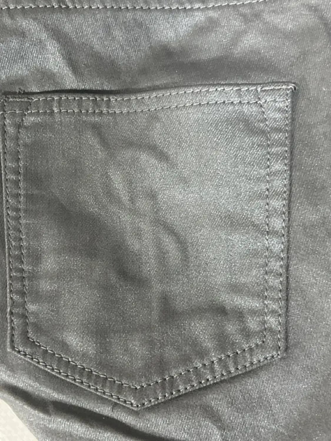 입생로랑  코팅진 스트레이트 핏 상품이미지7