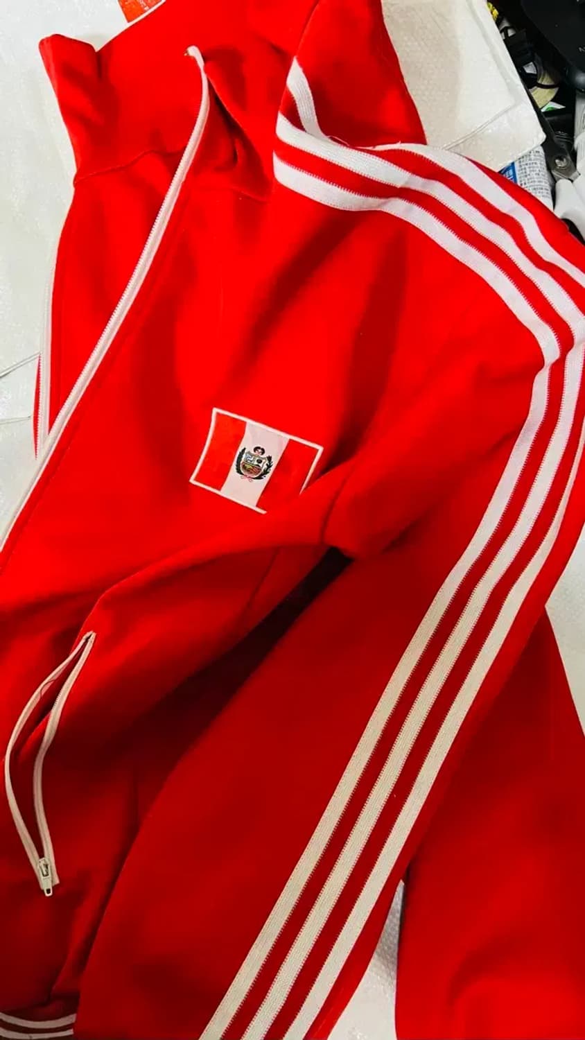 아디다스 페루 국기 빨간색 트랙탑 상품이미지3