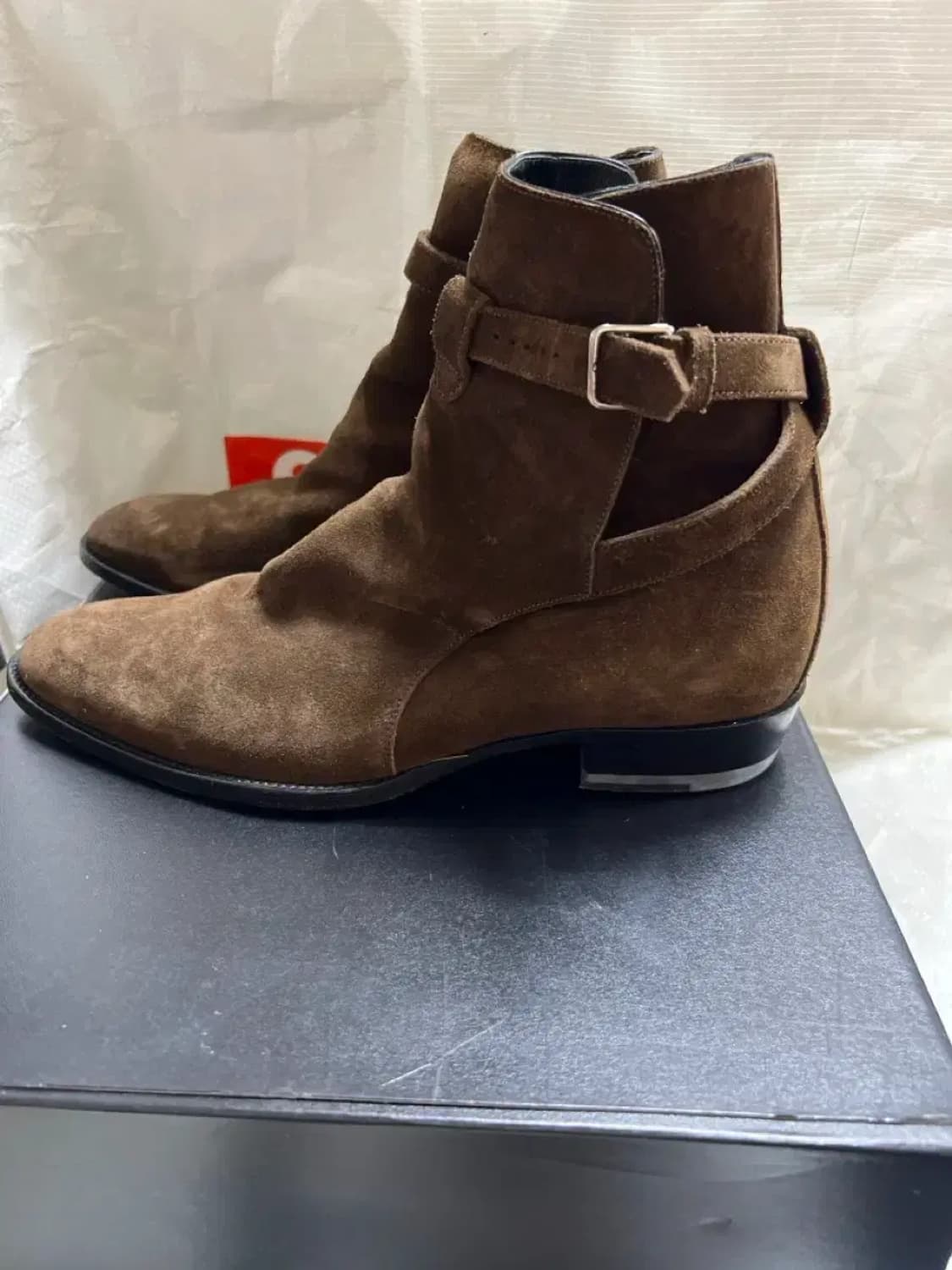 생로랑 와이어트 조드퍼 부츠 다크브라운 스웨이드 상품이미지2