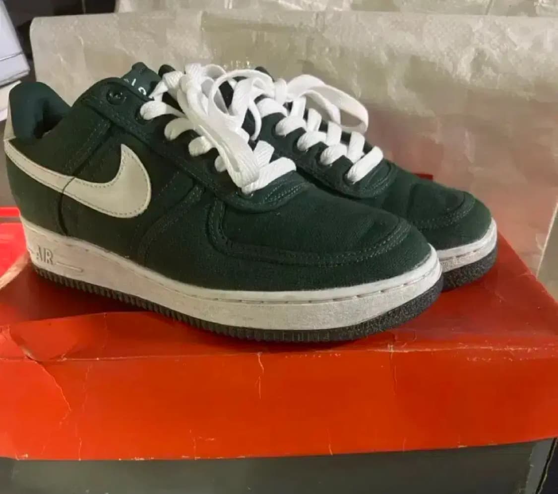 나이키 에어포스1  캔버스 로우 260 미품 상품이미지2