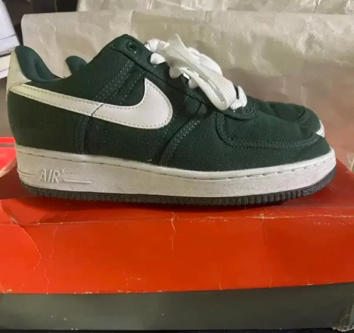 나이키 에어포스1  캔버스 로우 260 미품 상품이미지9
