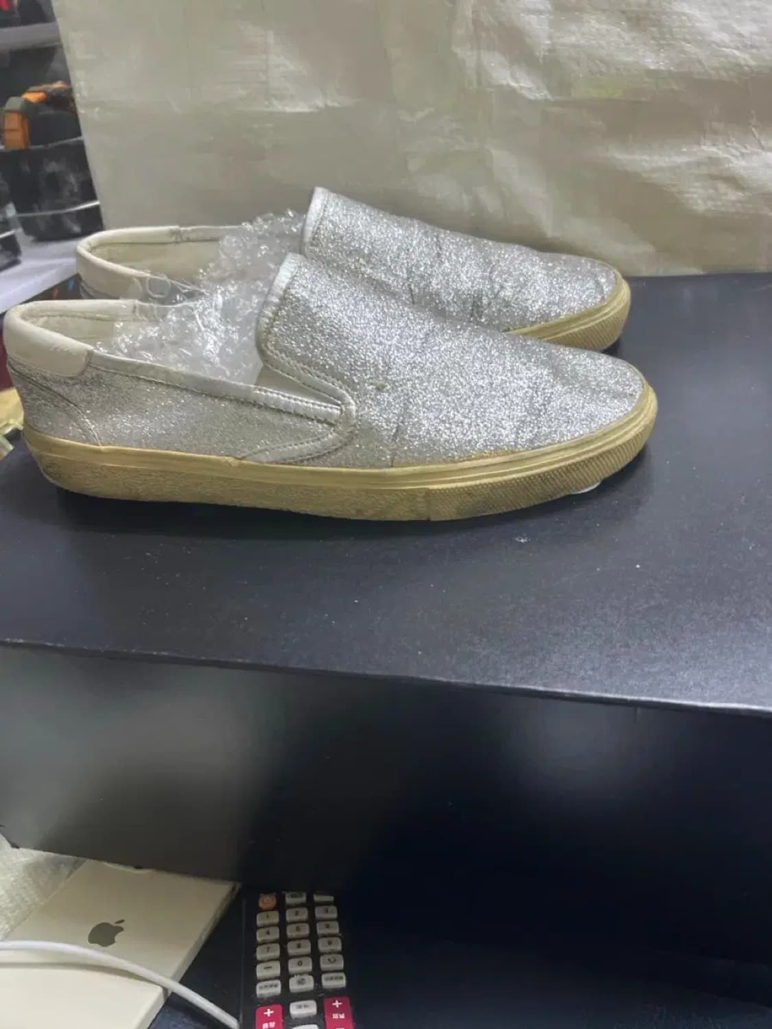 생로랑 실버 글리터 슬립온 40 상품이미지3