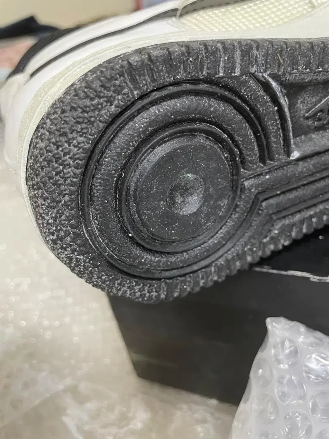 91년 나이키 에어포스1 흰/검 메쉬 하이 신품 상품이미지5