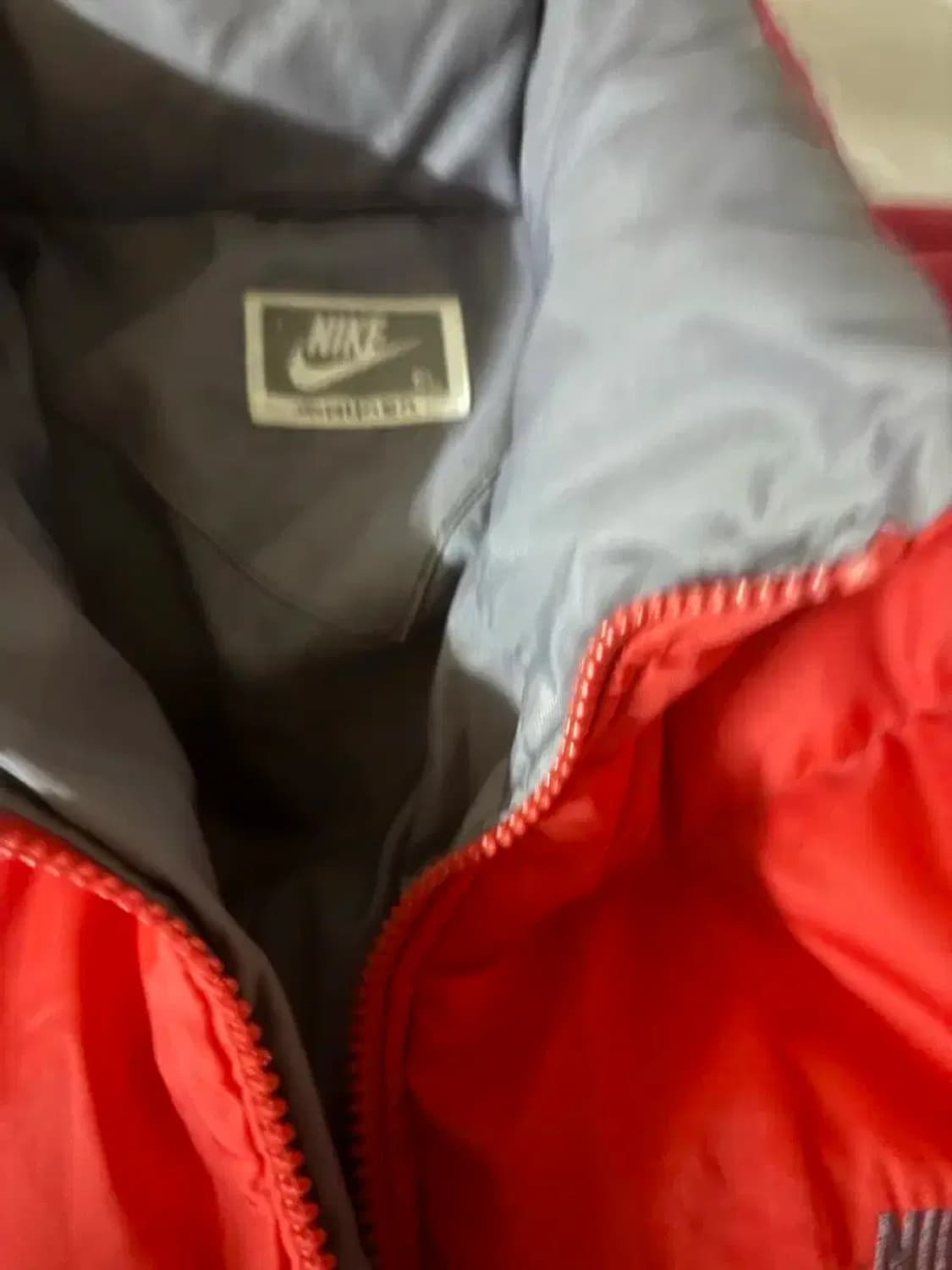 삼나스포츠 나이키 레드 빈티지 패딩 xl 상품이미지3