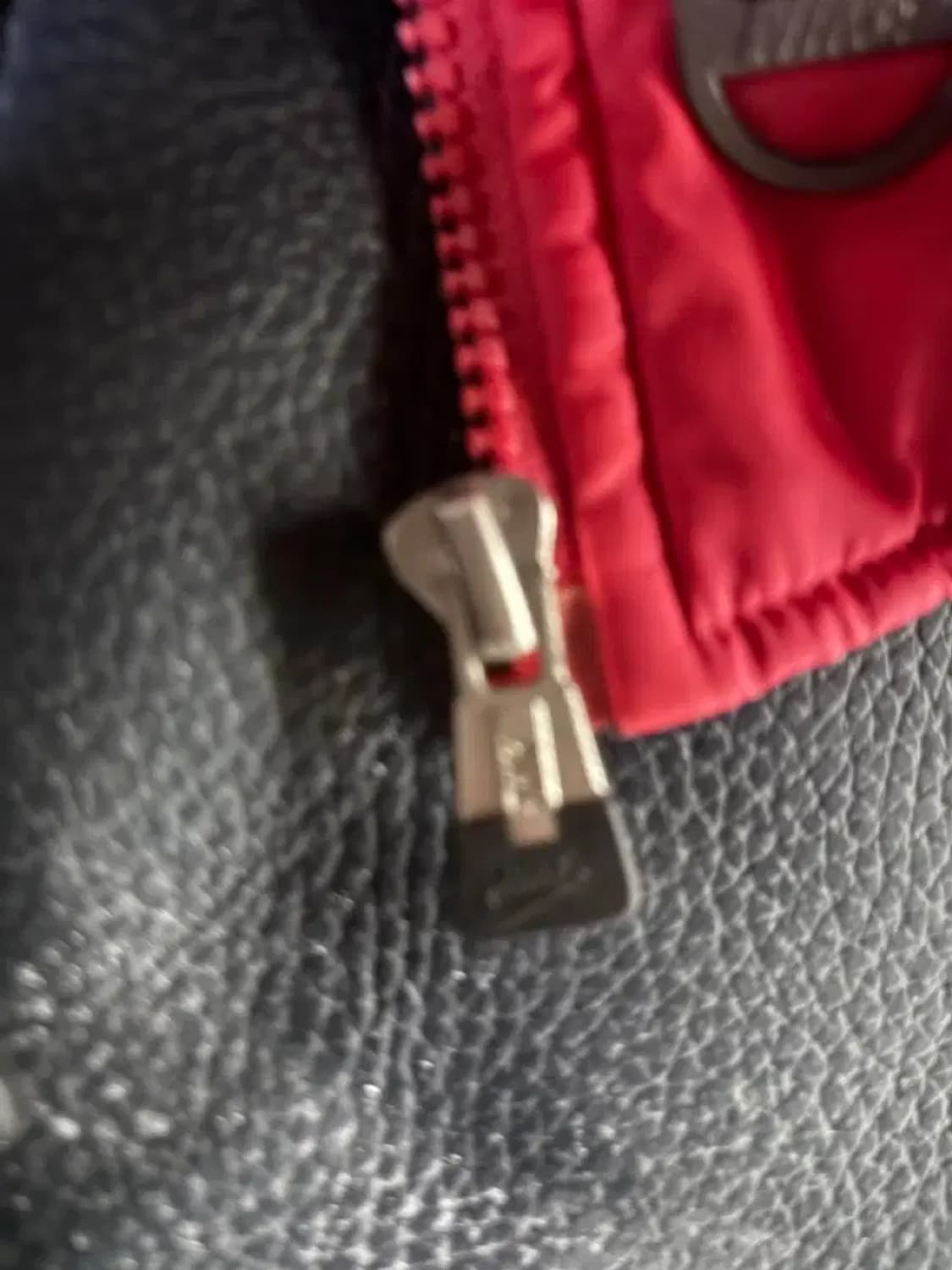 삼나스포츠 나이키 레드 빈티지 패딩 xl 상품이미지4