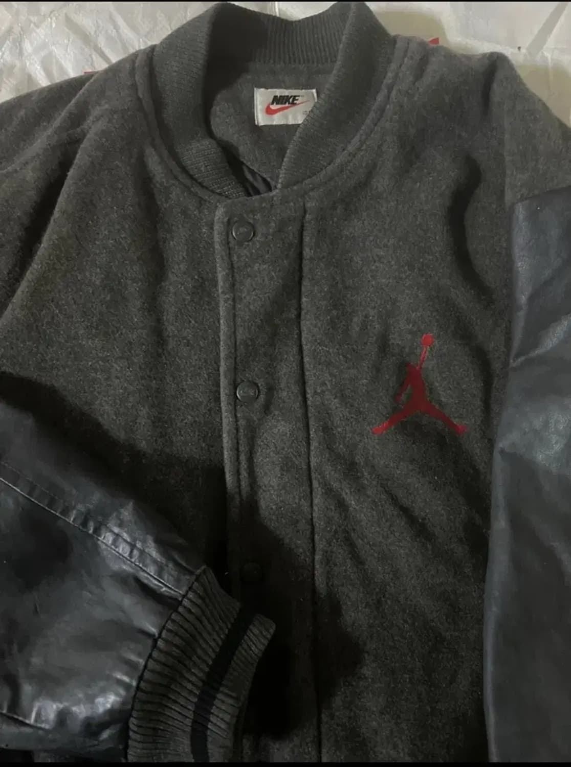 나이키 삼나스포츠 점프맨 가죽 바시티 xl 상품이미지1