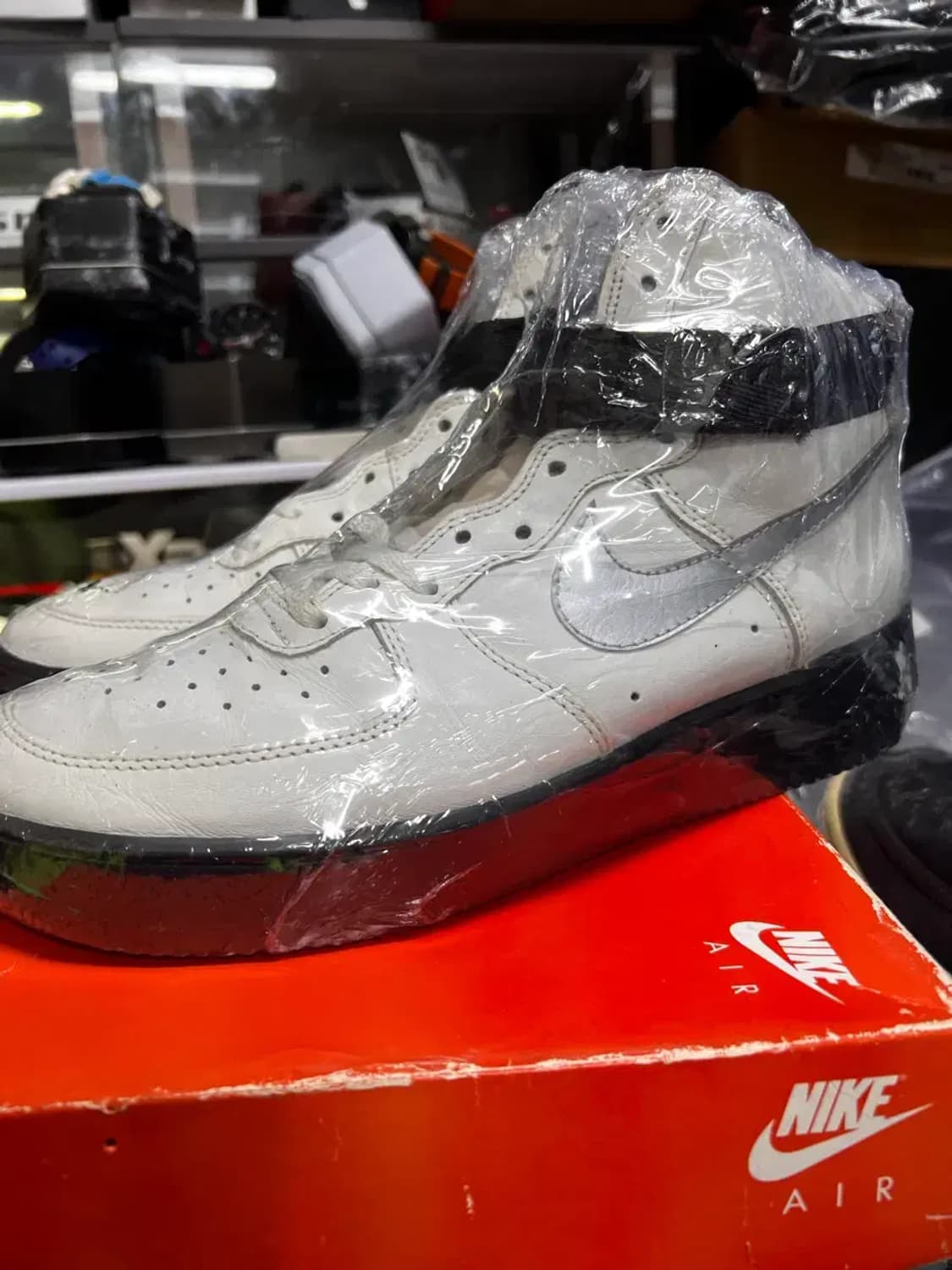 나이키 에어포스1 하이 검/은 완창 새상품 상품이미지2