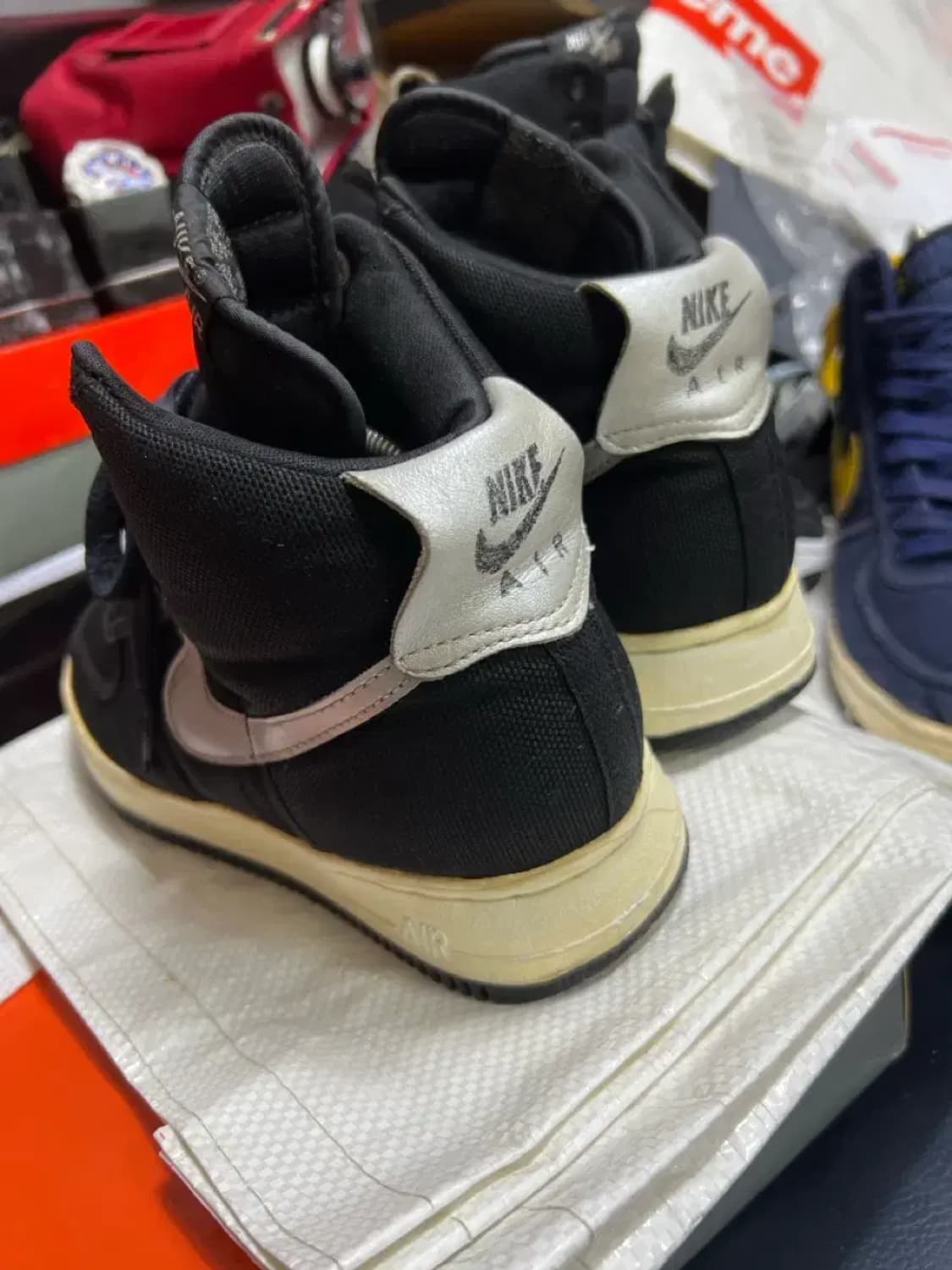 나이키 에어포스1 하이 검/은  cvs 270 상품이미지5